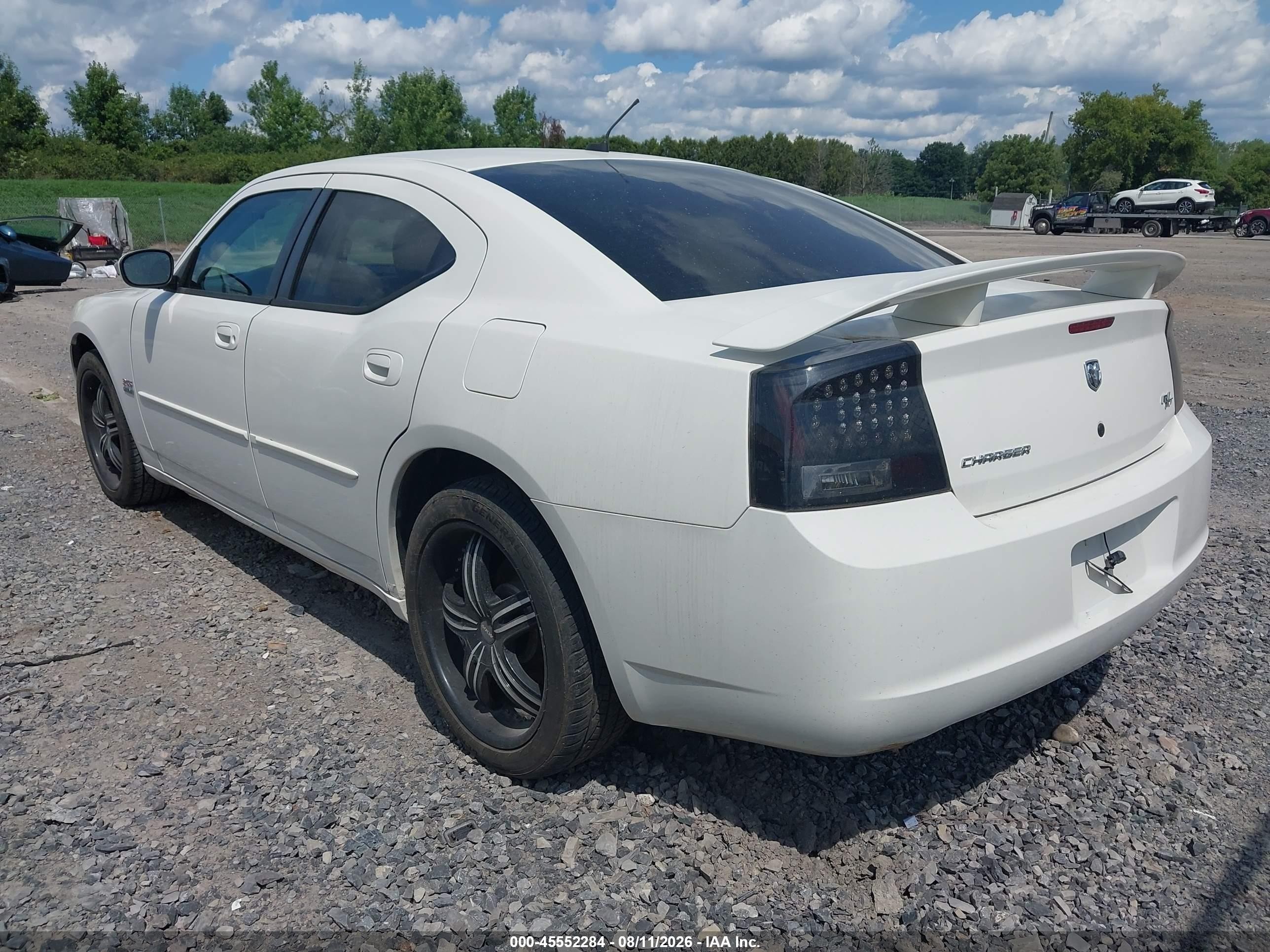 2008 Dodge Charger R/t White vin: 2B3KA53H78H124408