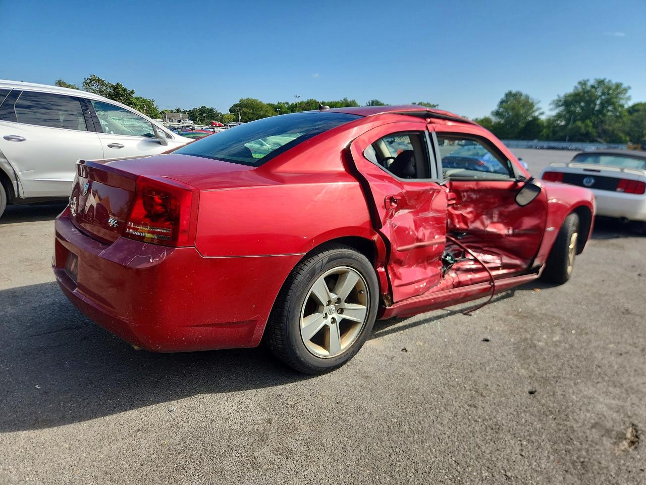 2008 Dodge Charger R/t Red vin: 2B3KA53H88H127642