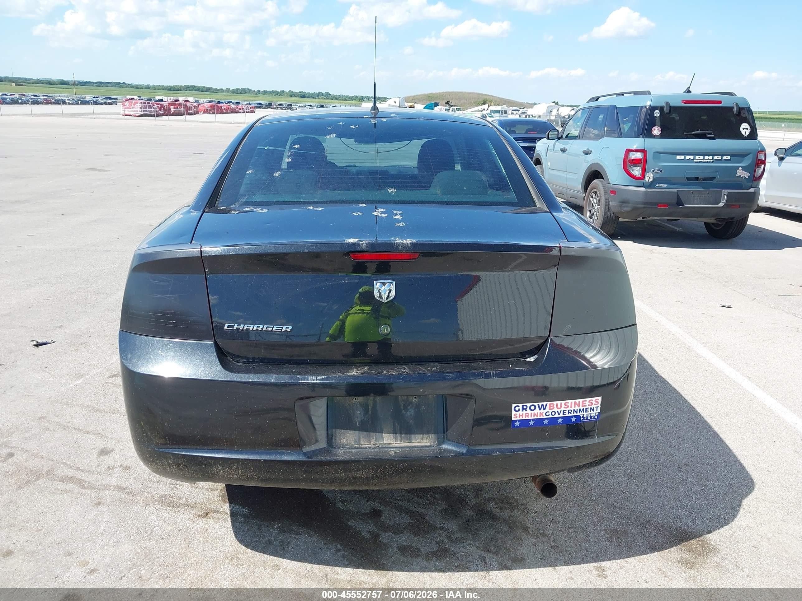 2008 Dodge Charger   Black vin: 2B3LA43G88H293956
