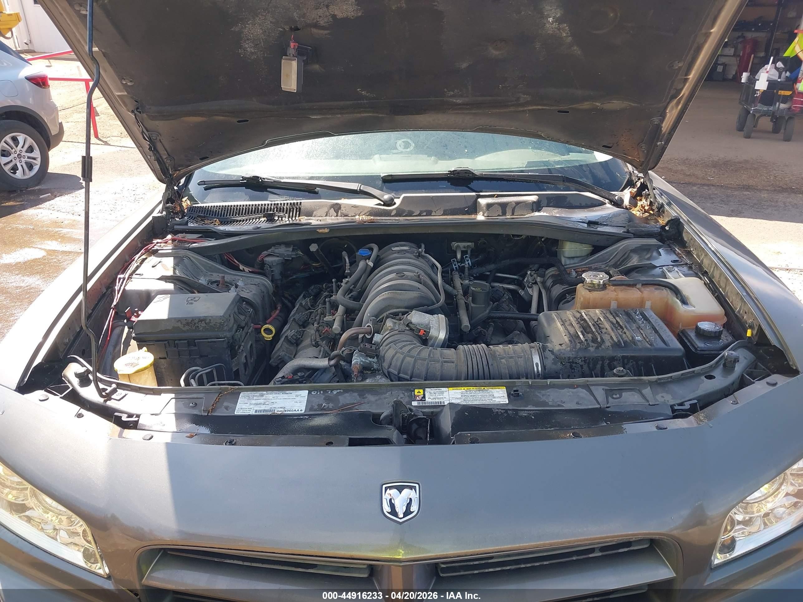 2008 Dodge Charger   Gray vin: 2B3LA43HX8H138558