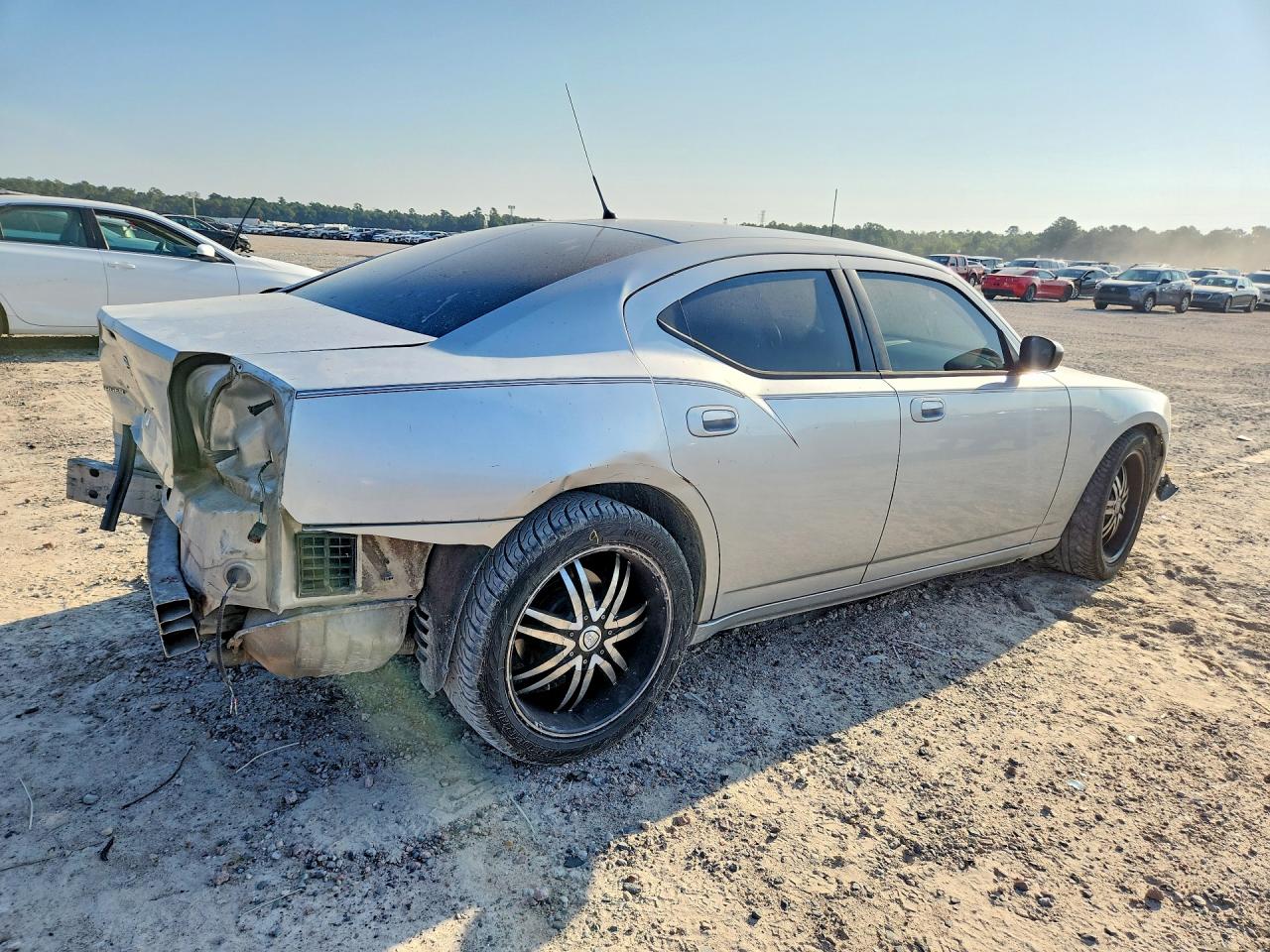 2008 Dodge Charger Silver vin: 2B3LA43R88H209619