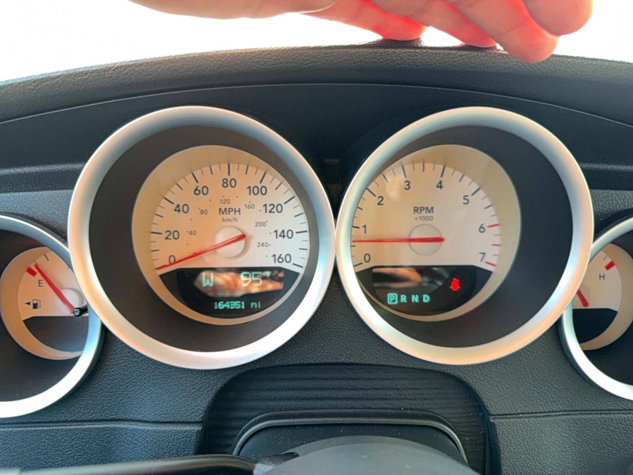 2006 Dodge Charger R/t Черный vin: 2B3LA53H26H427128