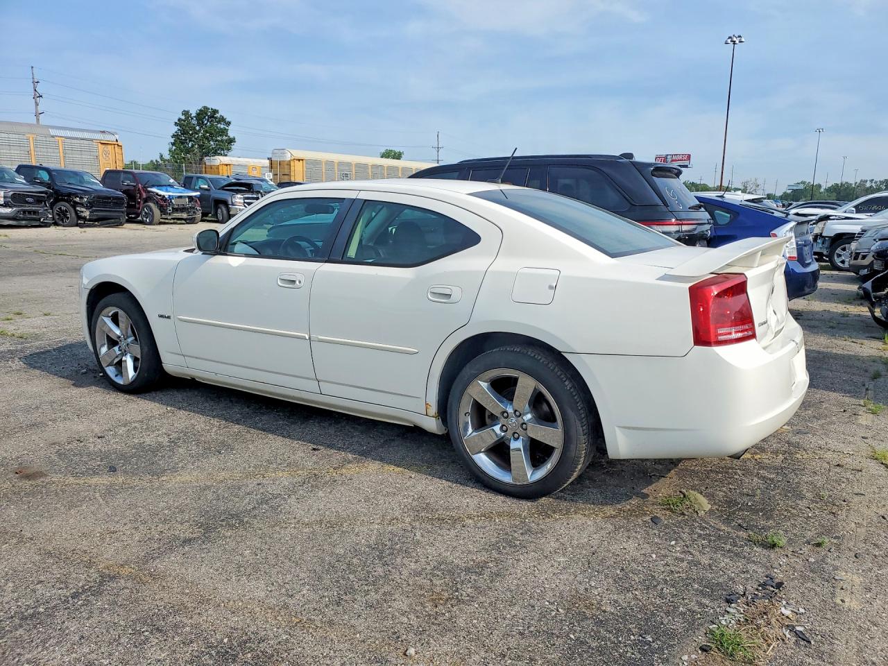 2008 Dodge Charger Rt White vin: 2B3LA53H38H272611