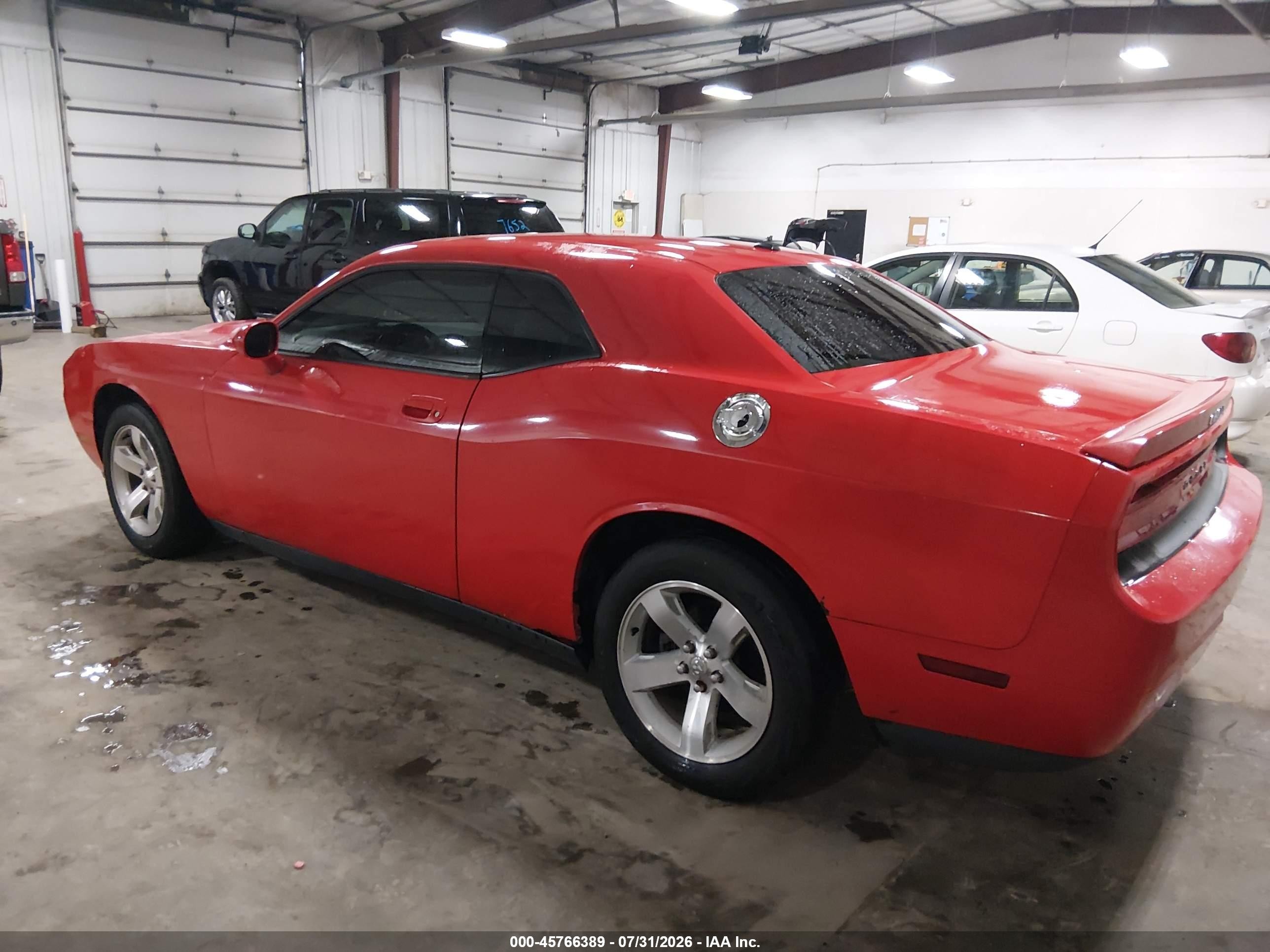 2009 Dodge Challenger Se Red vin: 2B3LJ44V09H561235