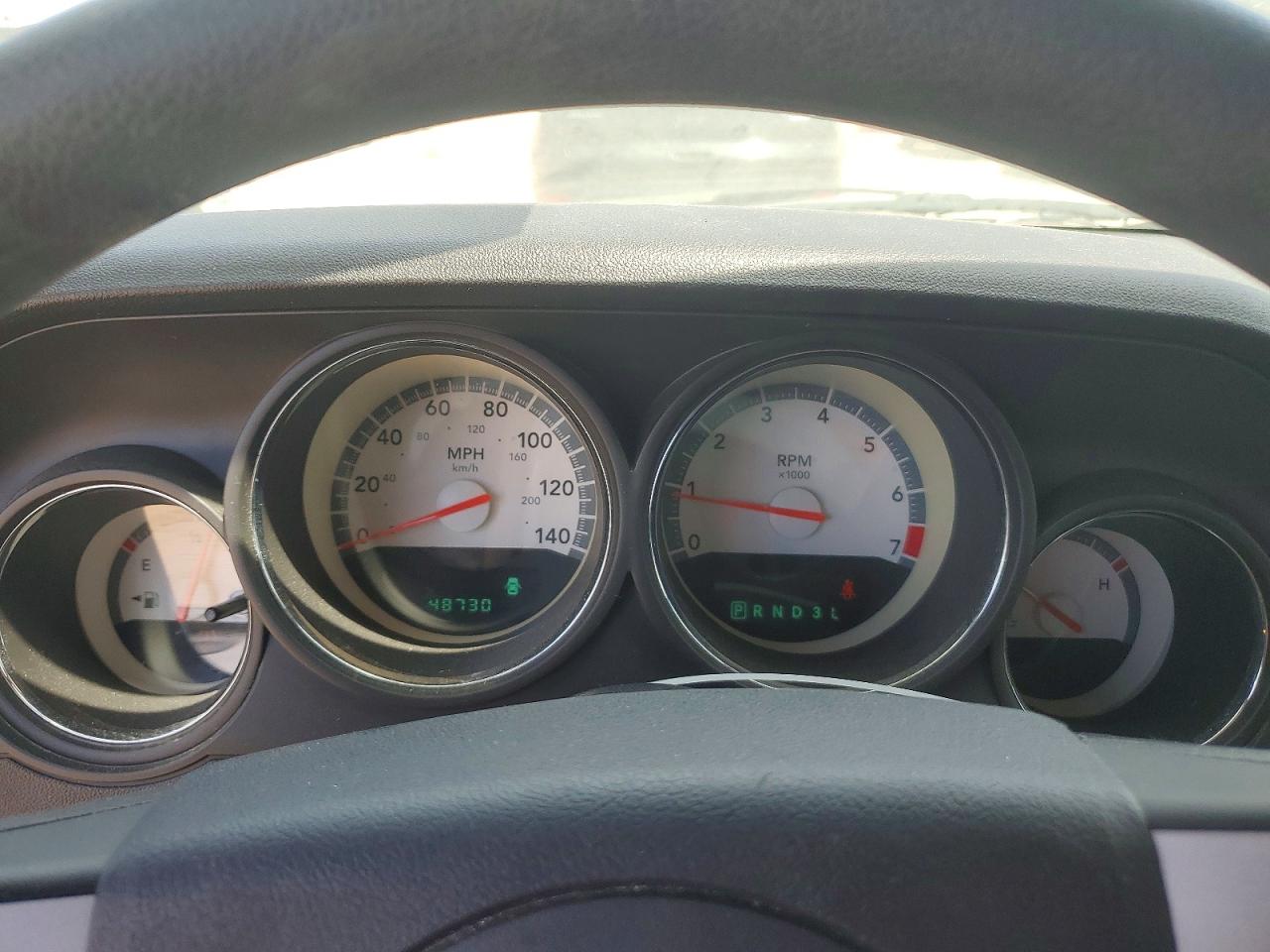2009 Dodge Challenger Gray vin: 2B3LJ44V19H535694