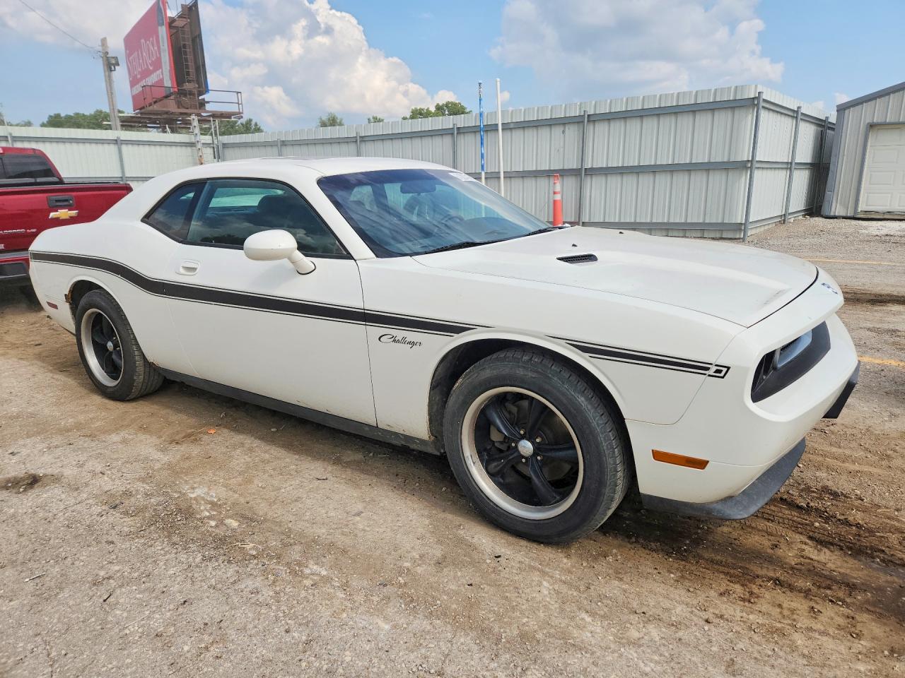 2009 Dodge Challenger Se White vin: 2B3LJ44V39H526544