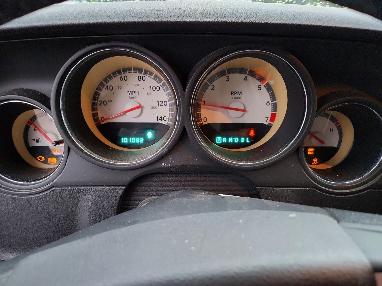 2009 Dodge Challenger Se Silver vin: 2B3LJ44V79H621009