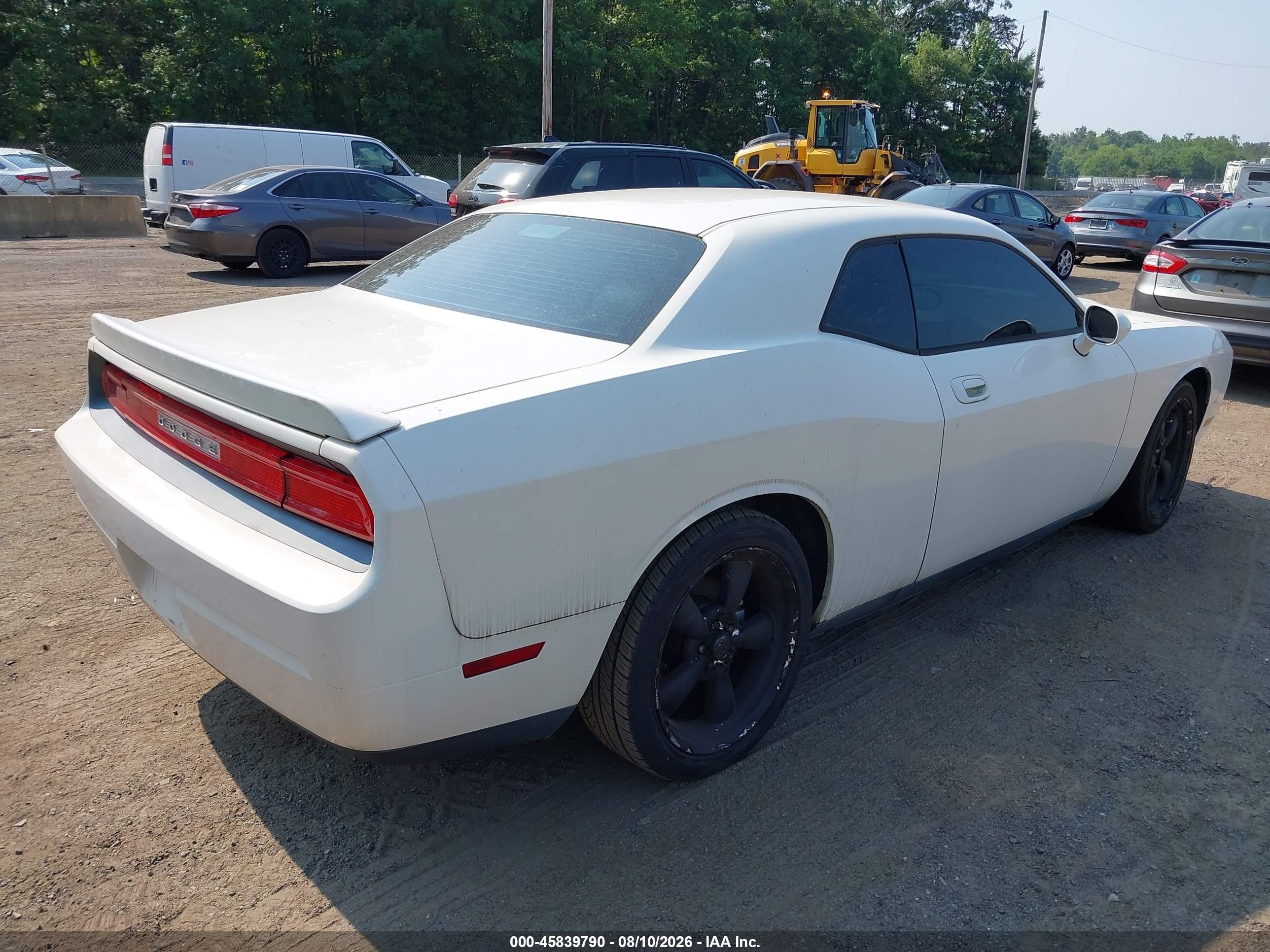 2009 Dodge Challenger Se White vin: 2B3LJ44V99H563579