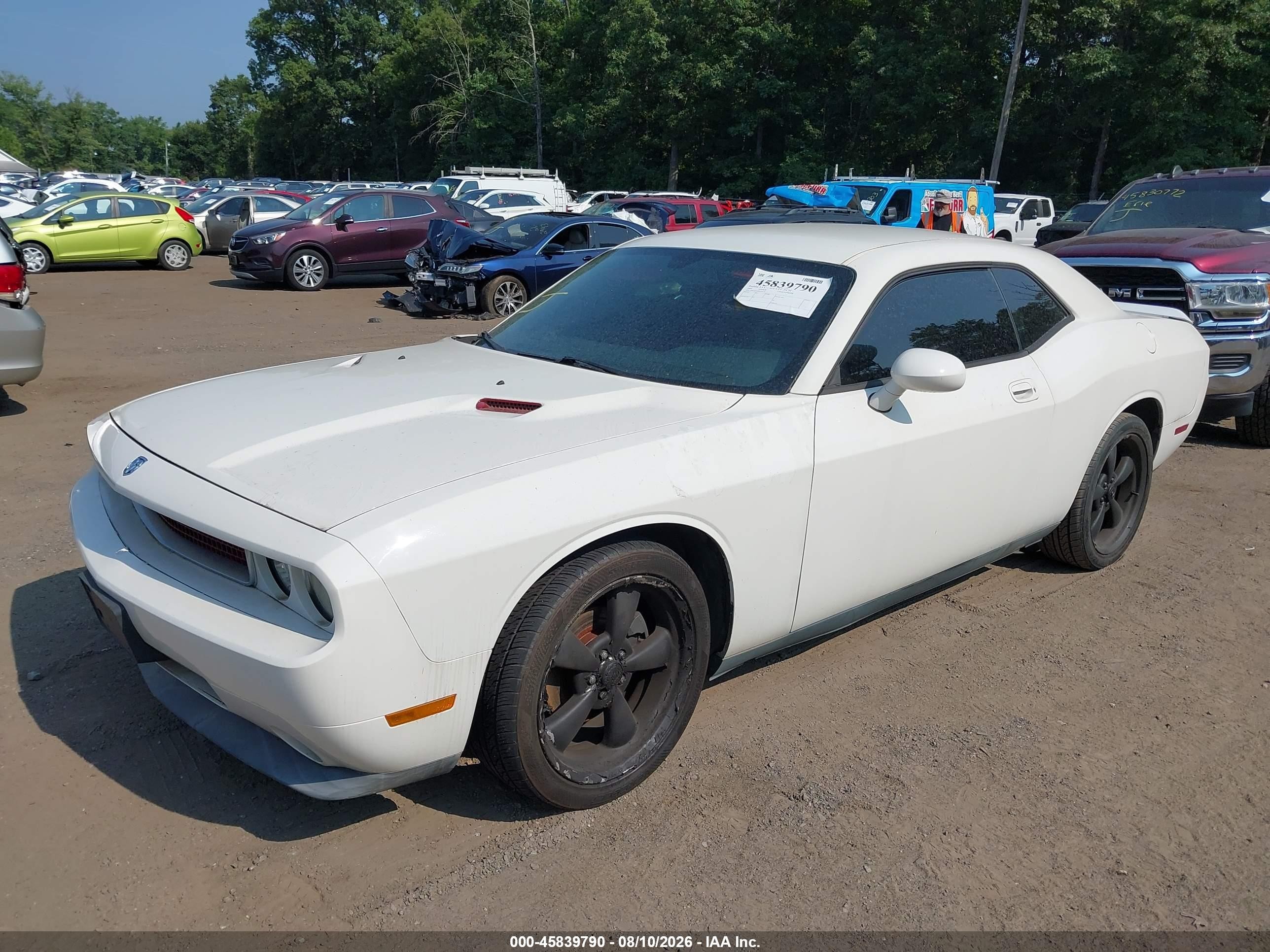 2009 Dodge Challenger Se White vin: 2B3LJ44V99H563579