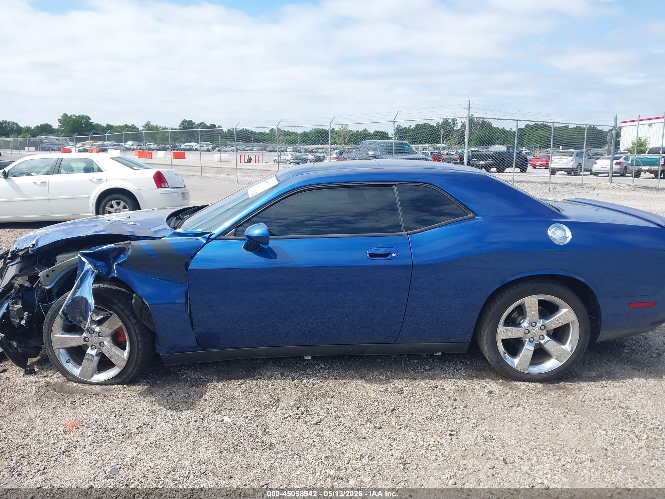 2009 Dodge Challenger R/t Blue vin: 2B3LJ54T59H502007