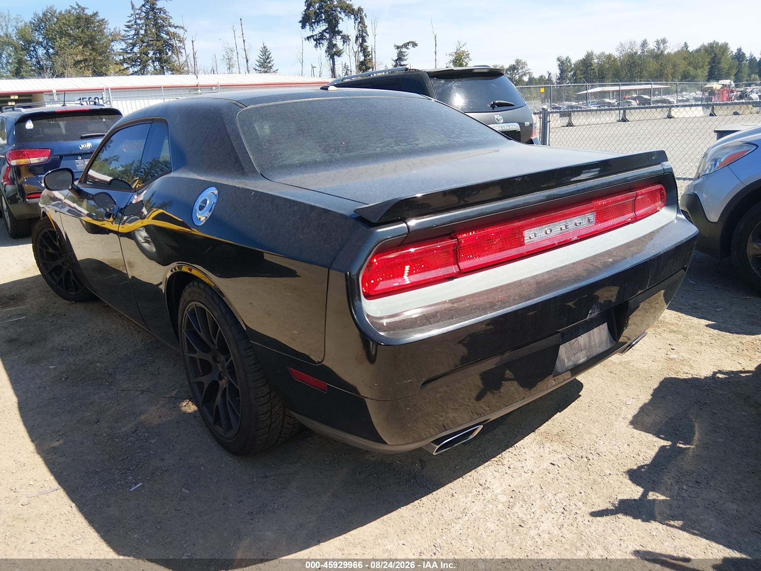 2009 Dodge Challenger R/t Black vin: 2B3LJ54T69H547120