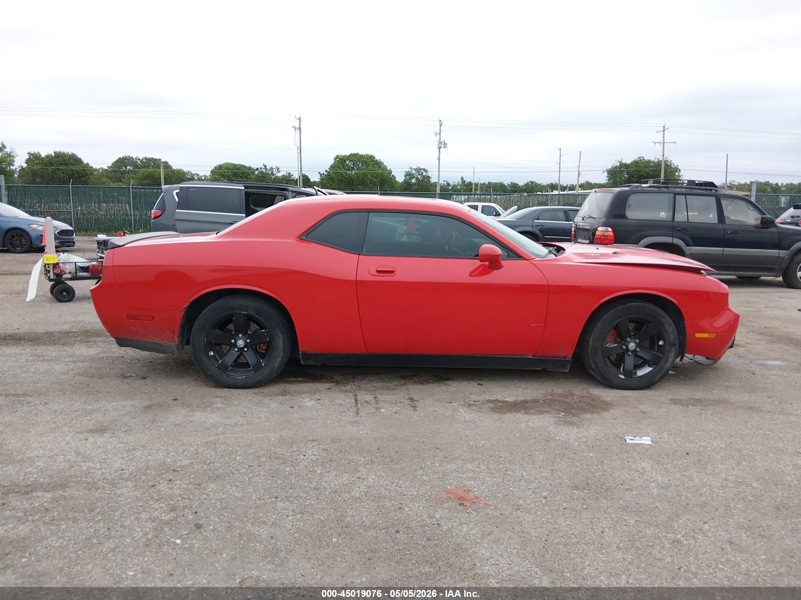 2009 Dodge Challenger R/t Red vin: 2B3LJ54T79H605459