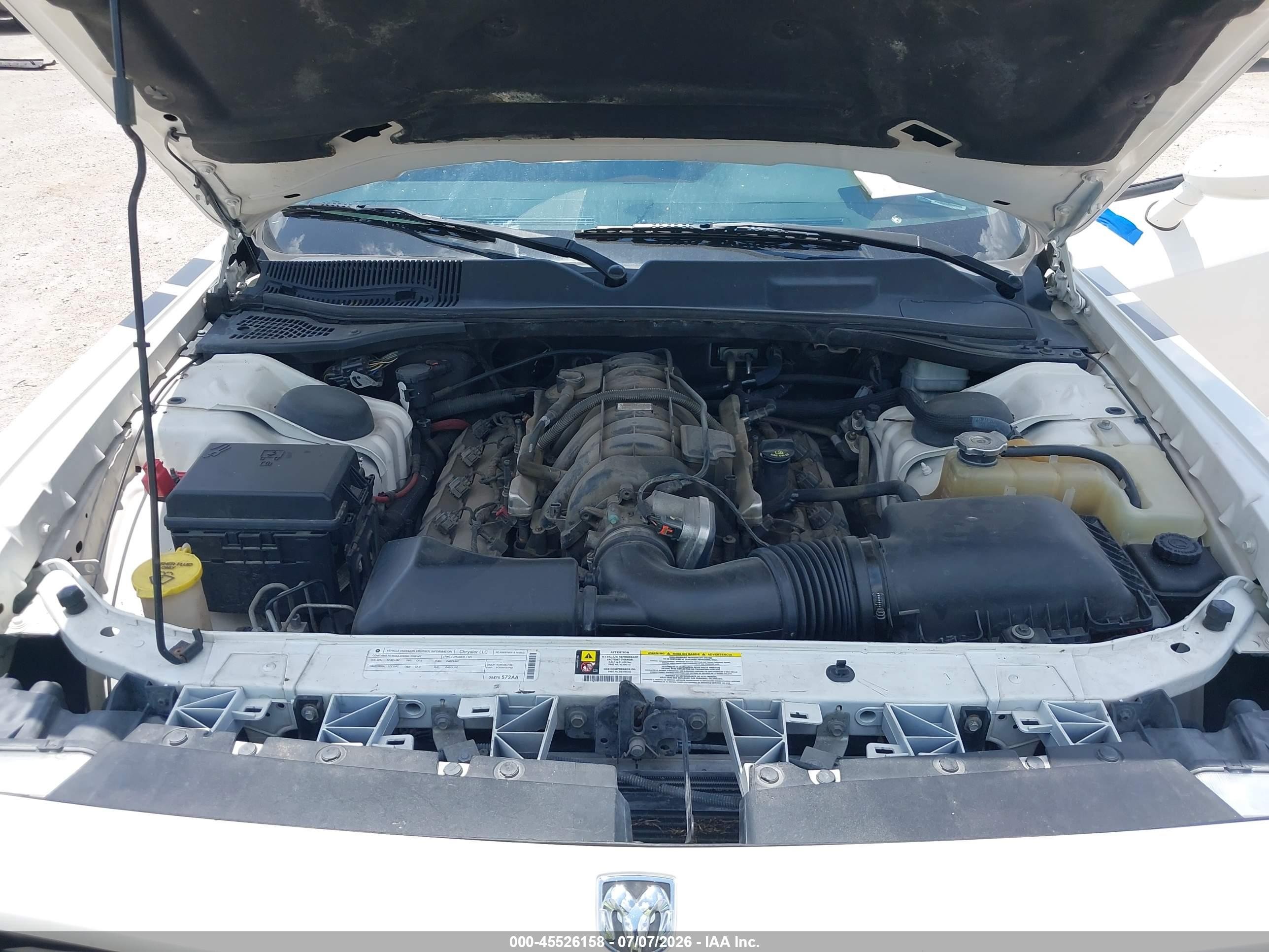 2009 Dodge Challenger R/t White vin: 2B3LJ54T89H541710