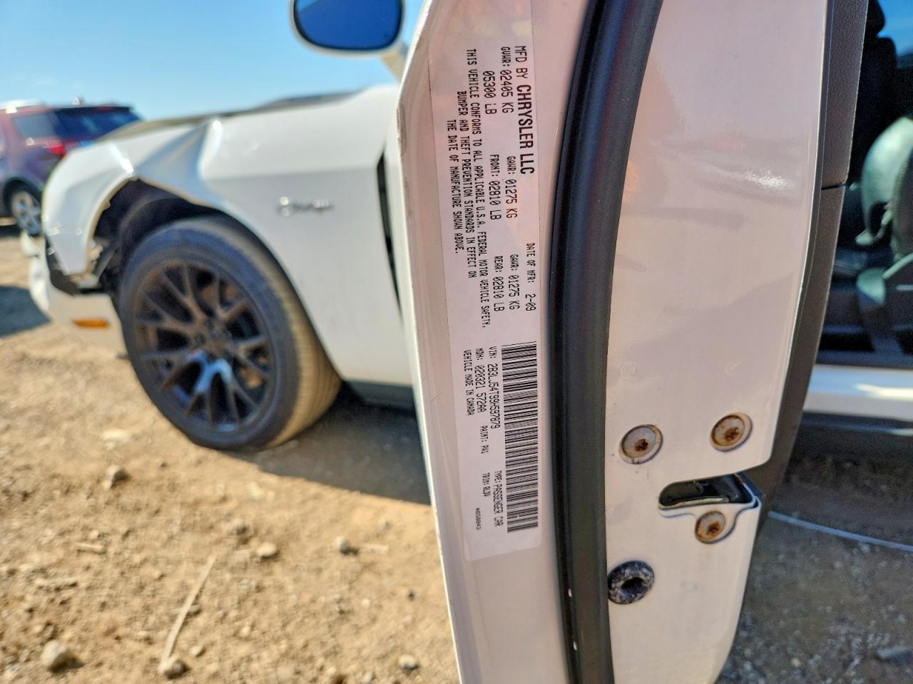 2009 Dodge Challenger R/t White vin: 2B3LJ54T99H597879