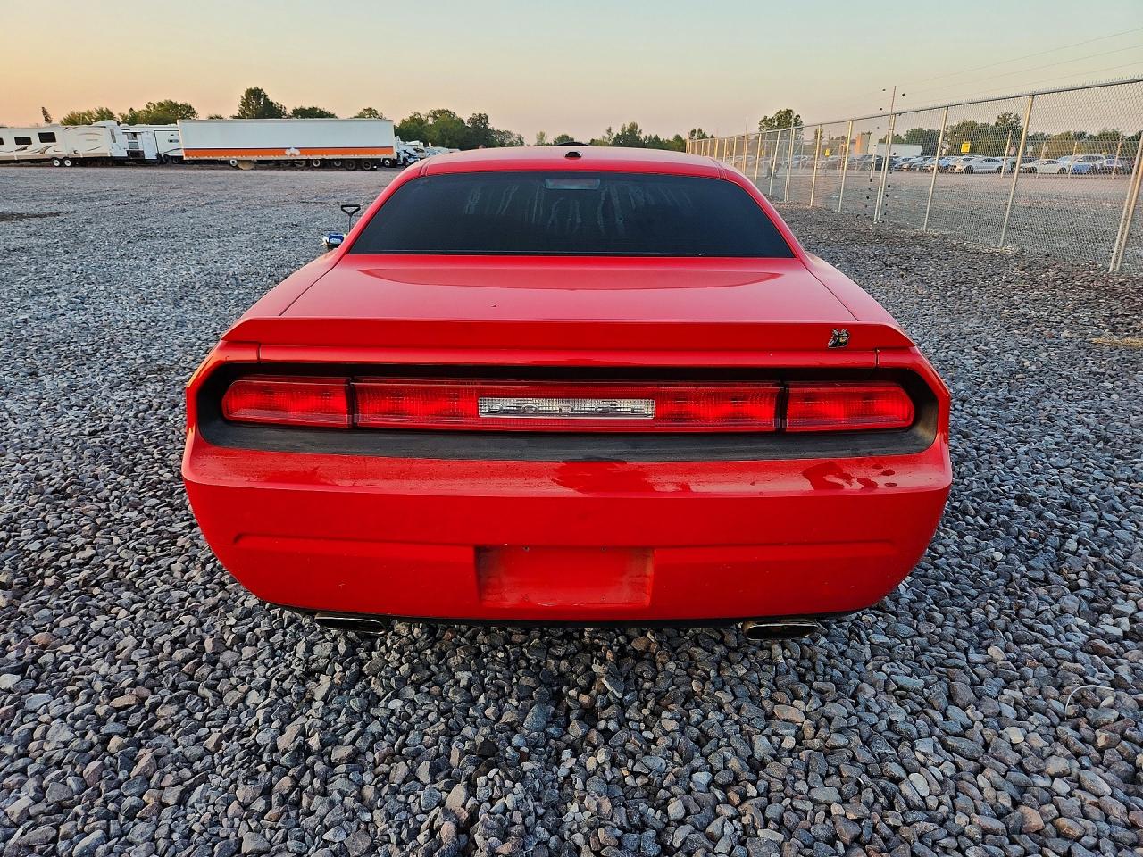 2009 Dodge Challenger R/t Red vin: 2B3LJ54T99H603650