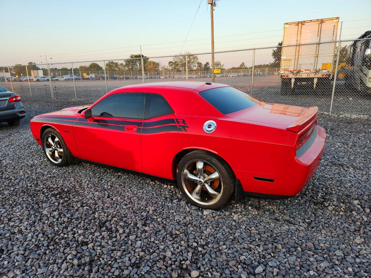 2009 Dodge Challenger R/t Red vin: 2B3LJ54T99H603650