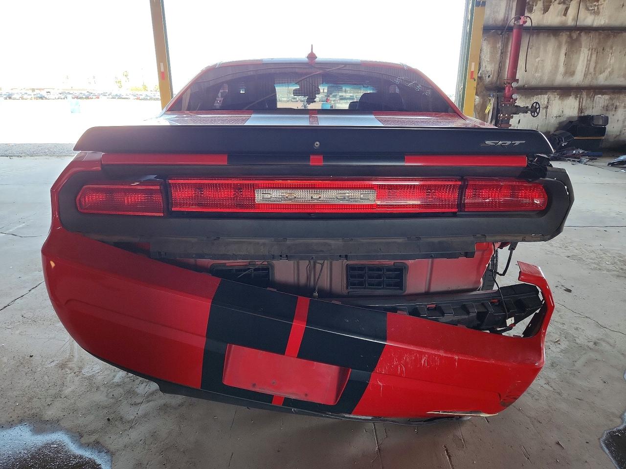 2009 Dodge Challenger Srt-8 Red vin: 2B3LJ74W59H563962