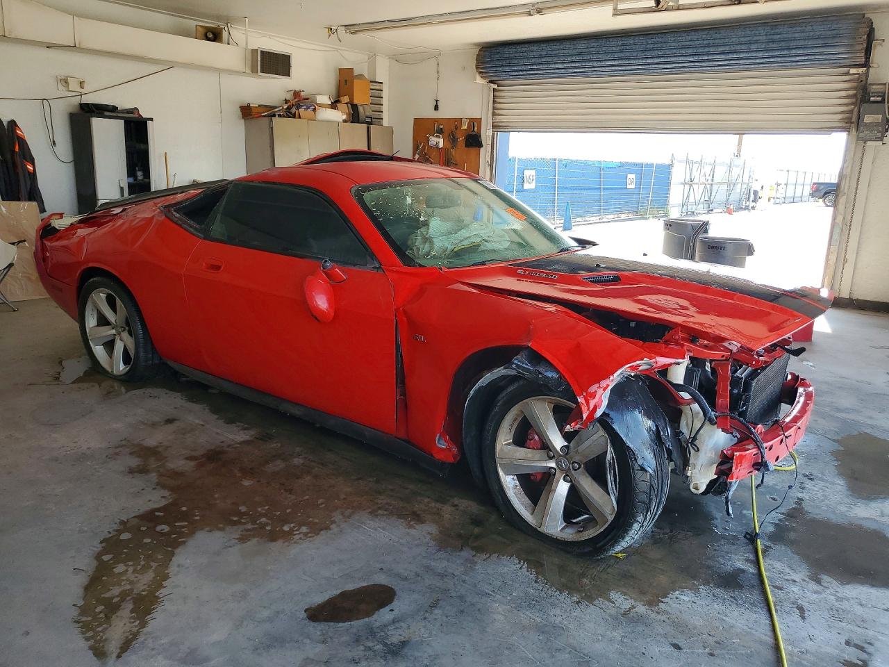2009 Dodge Challenger Srt-8 Red vin: 2B3LJ74W79H570637