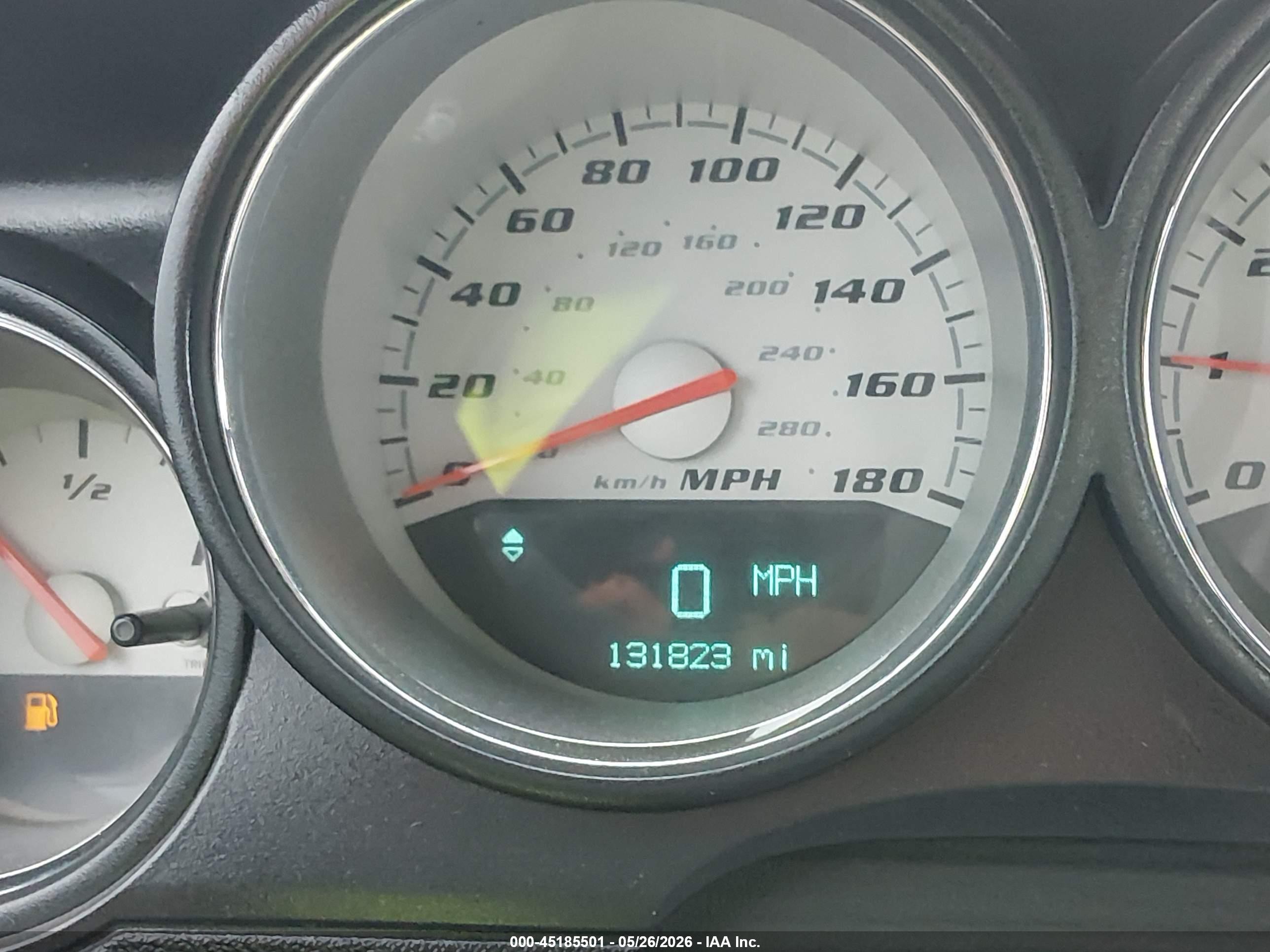 2009 Dodge Challenger Srt8 Silver vin: 2B3LJ74W89H545519