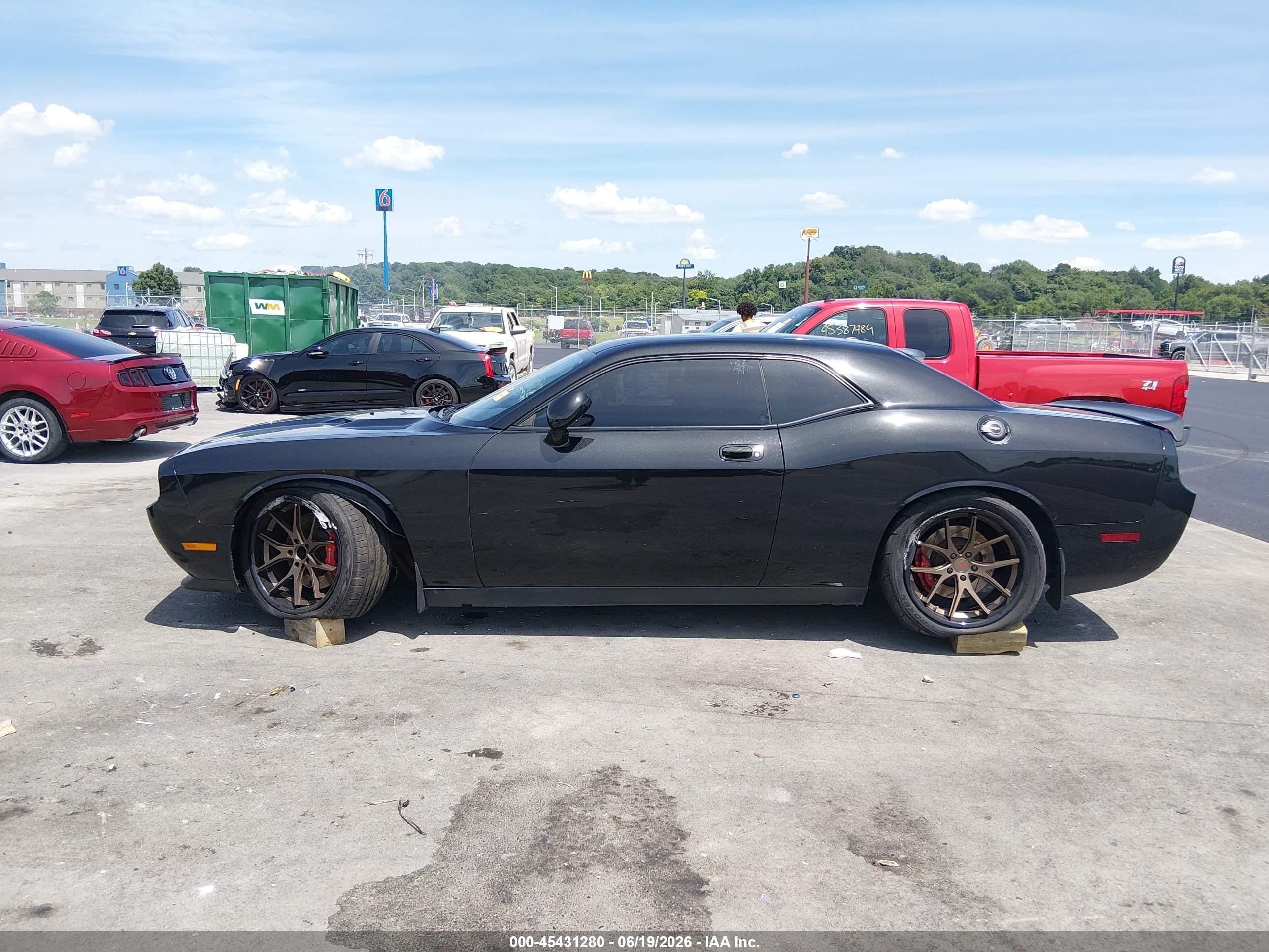 2009 Dodge Challenger Srt8 Black vin: 2B3LJ74W99H569764