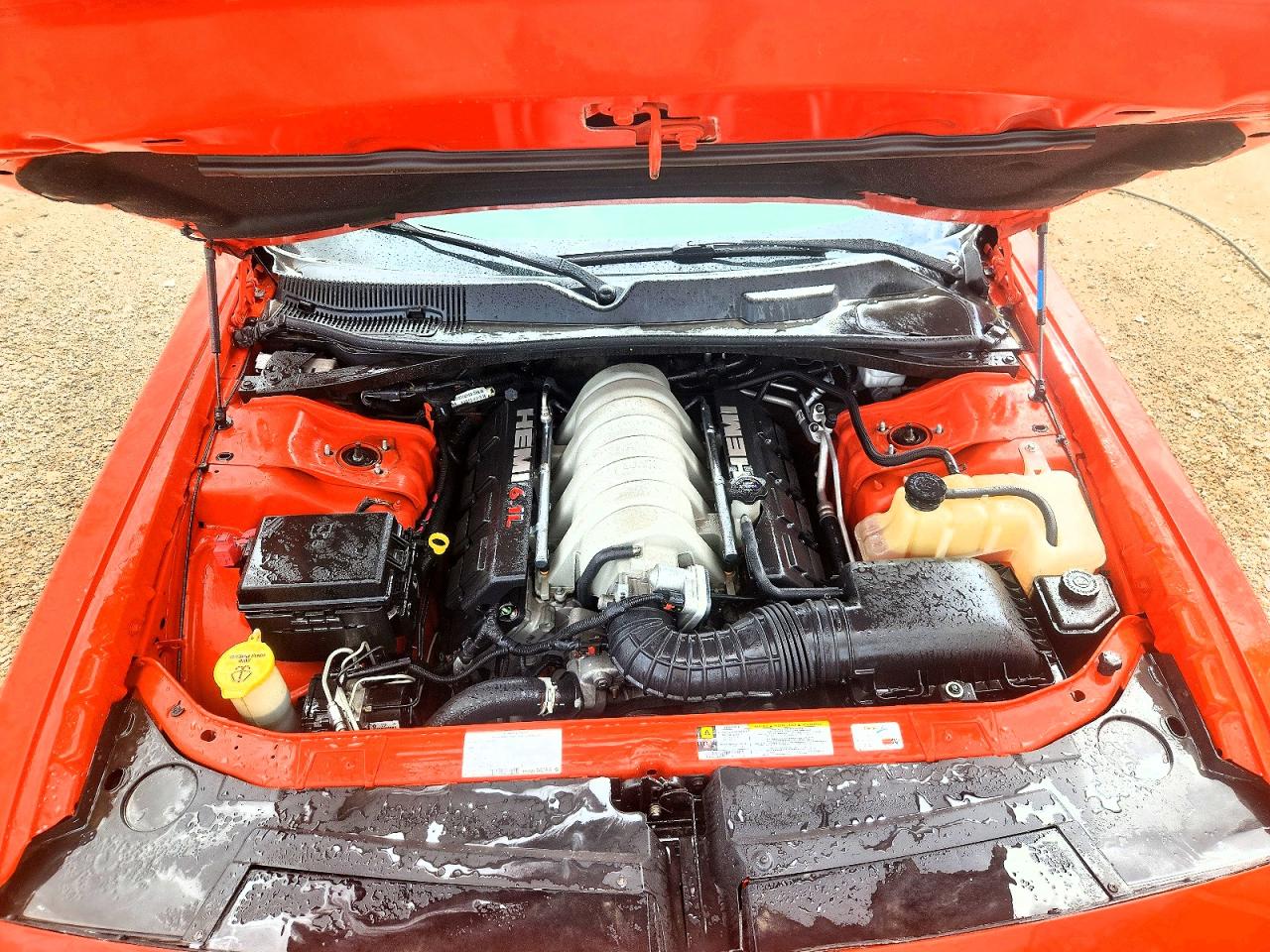 2008 Dodge Challenger Srt-8 Оранжевый vin: 2B3LJ74WX8H289544