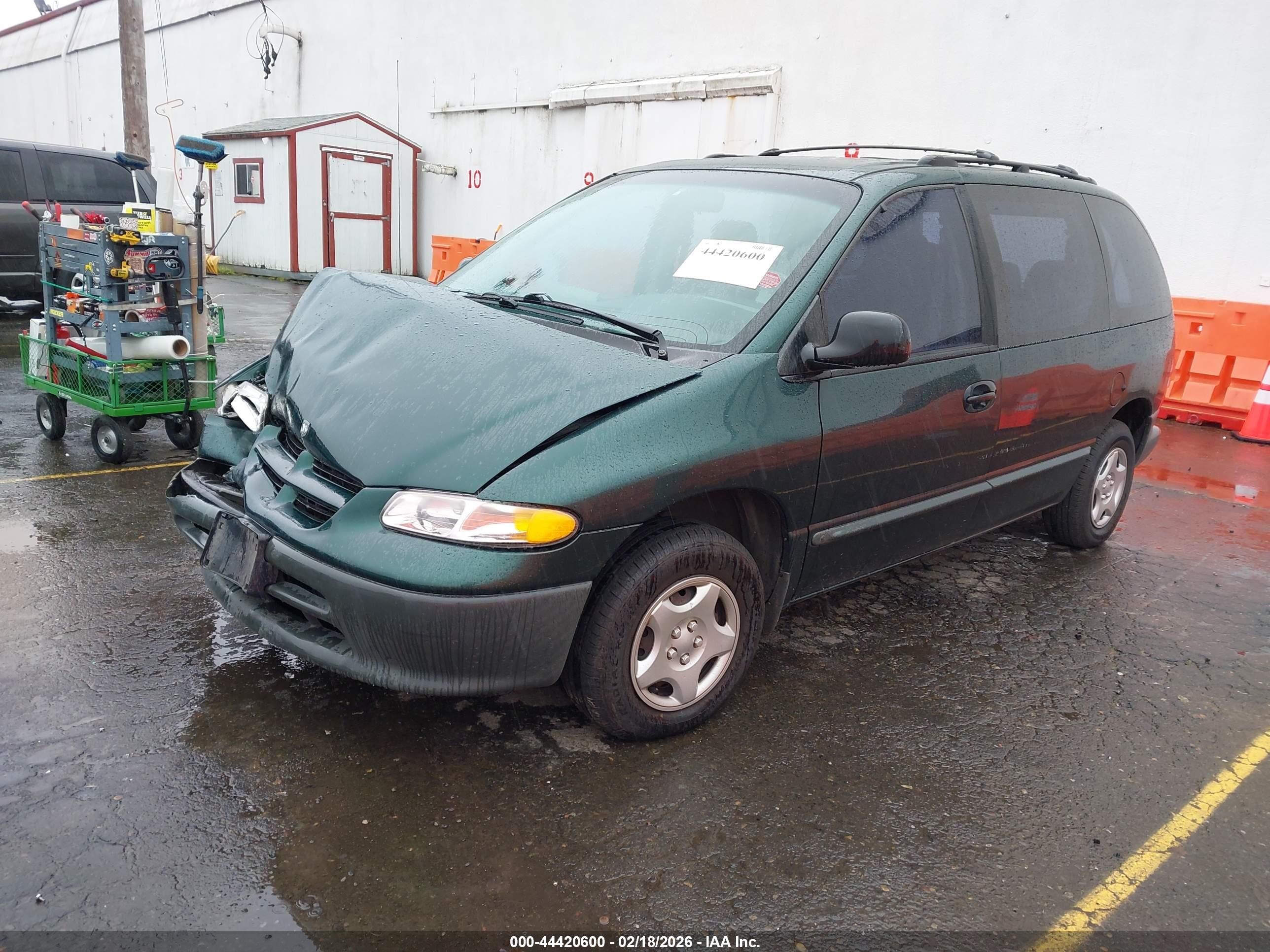 1997 Dodge Caravan   Green vin: 2B4FP2533VR407843