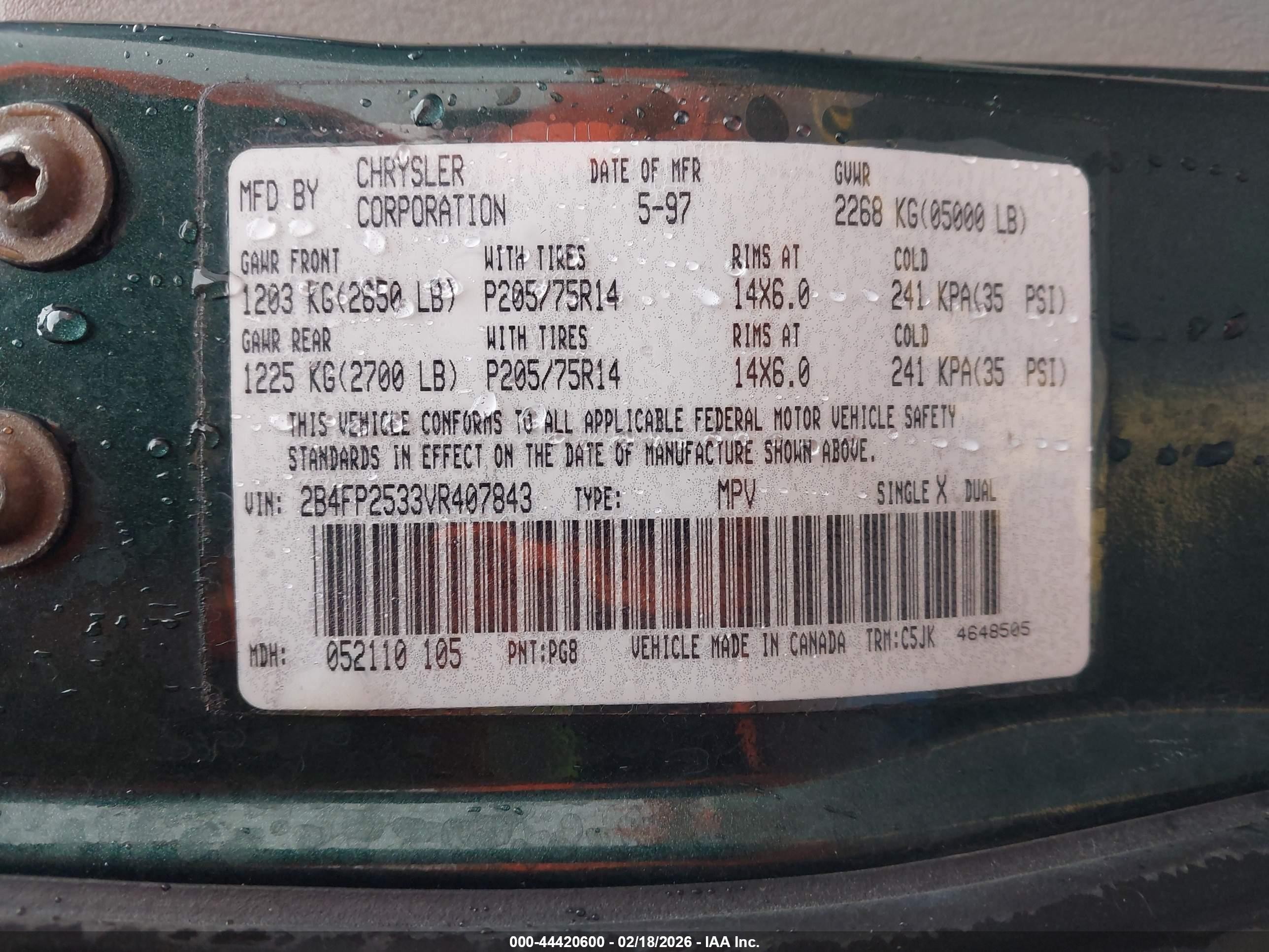 1997 Dodge Caravan   Green vin: 2B4FP2533VR407843