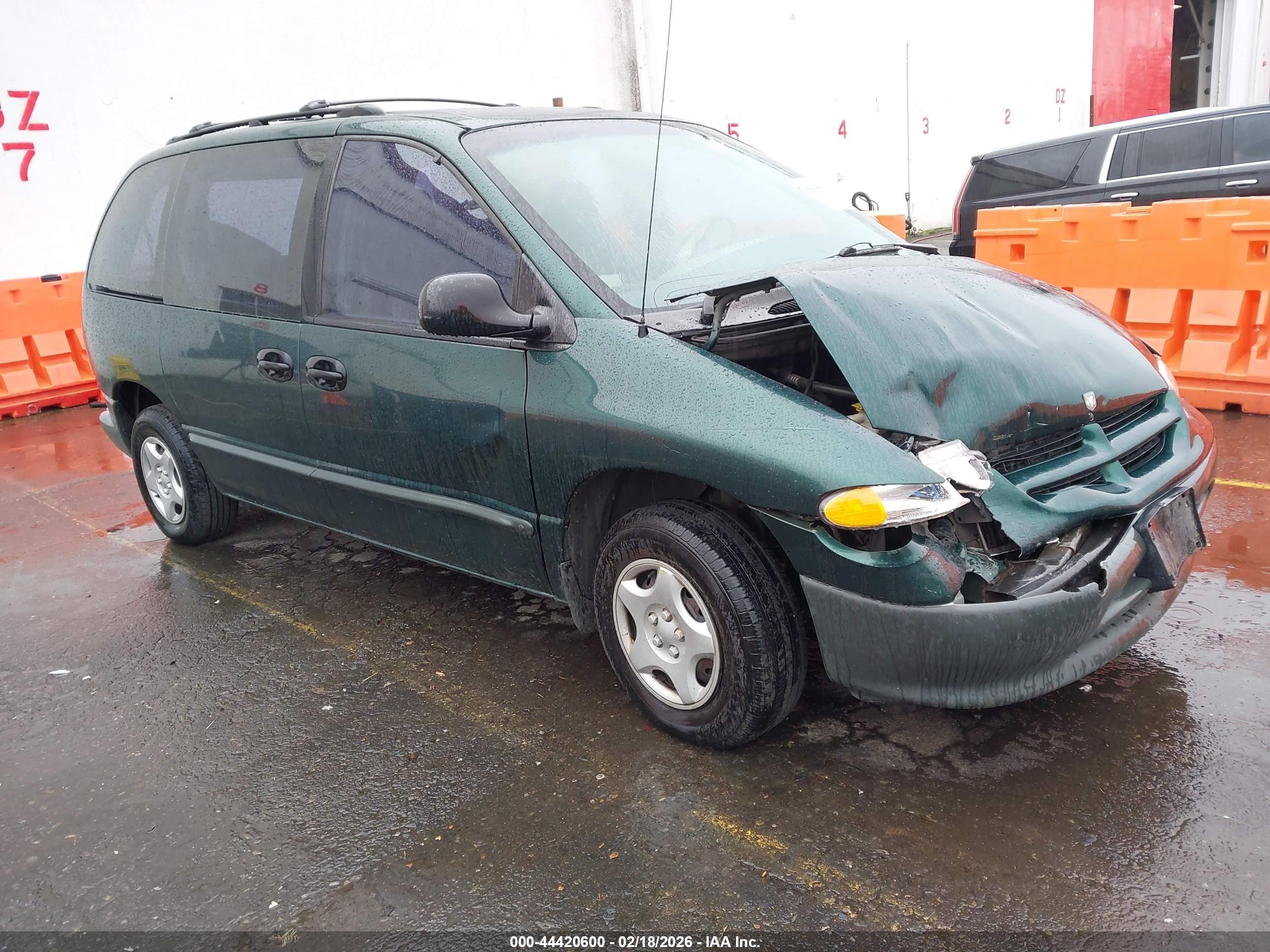1997 Dodge Caravan   Green vin: 2B4FP2533VR407843
