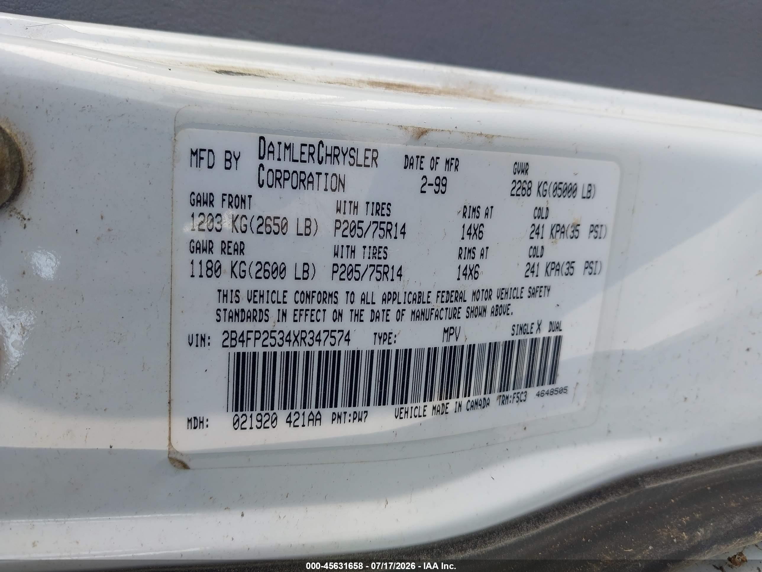 1999 Dodge Caravan   White vin: 2B4FP2534XR347574