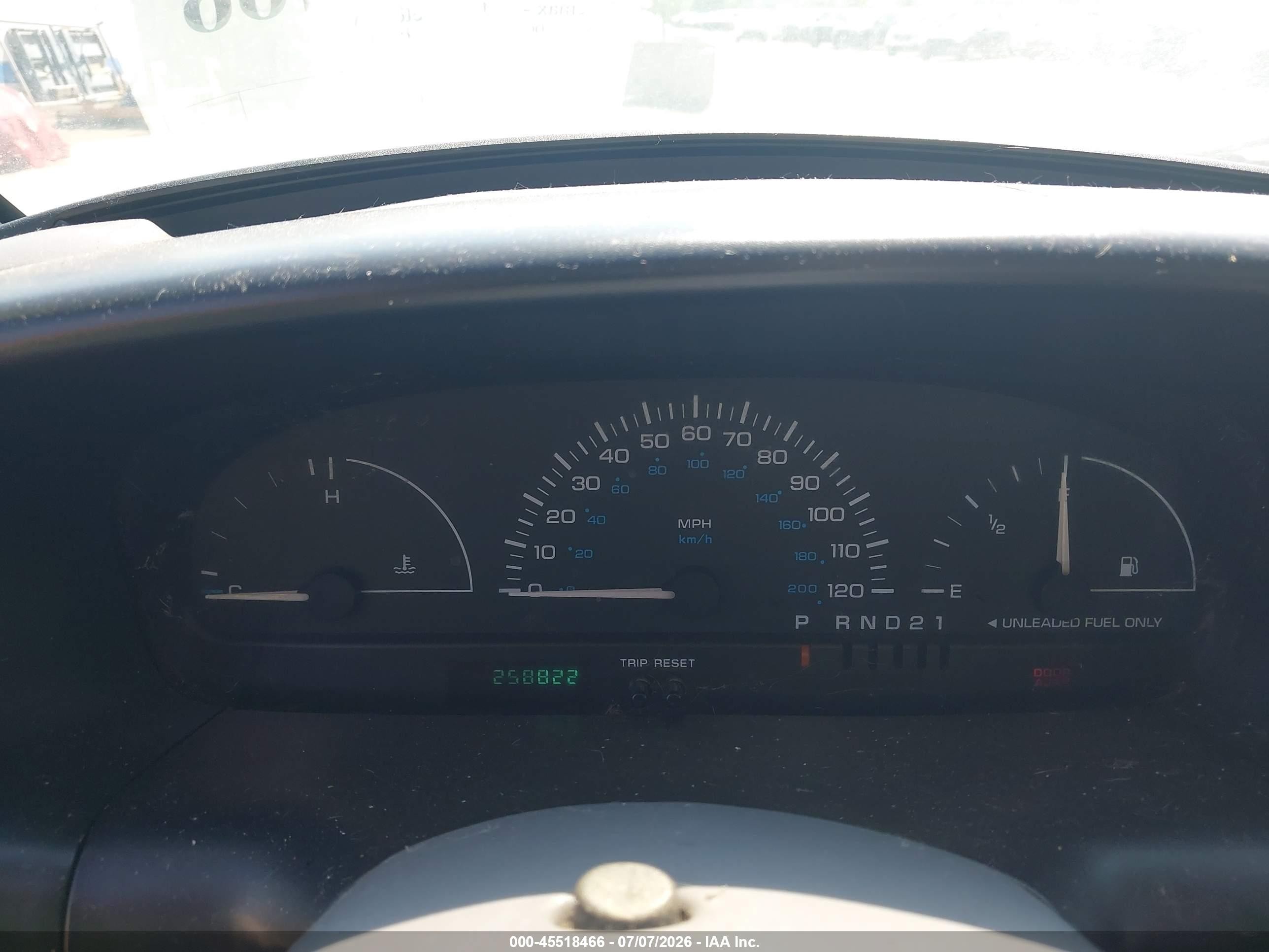 1998 Dodge Caravan   Blue vin: 2B4FP25B2WR500944