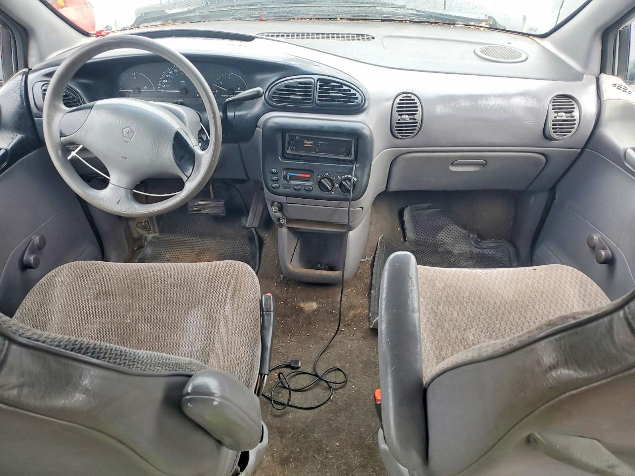 1999 Dodge Caravan White vin: 2B4FP25B3XR293224