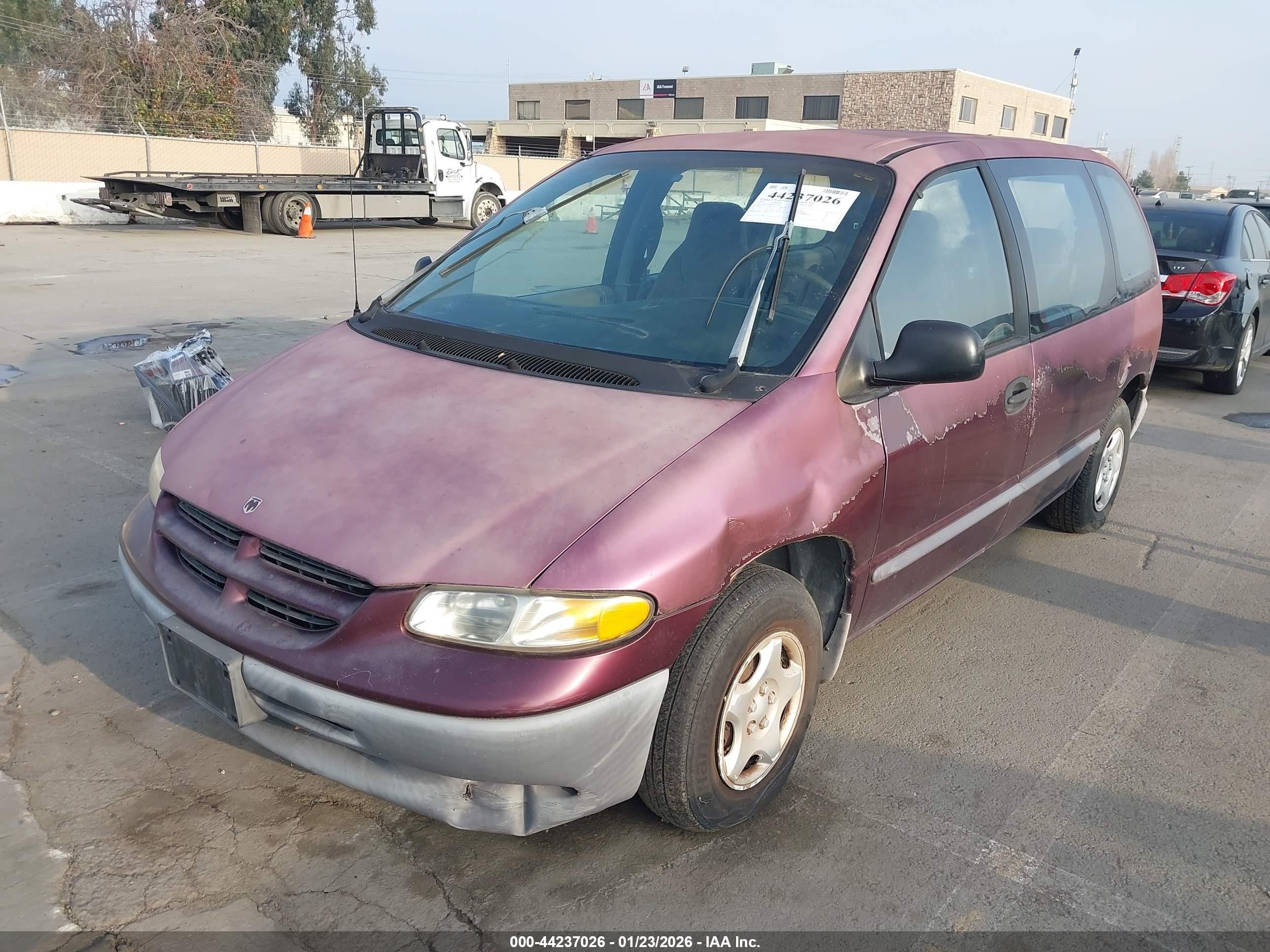 1999 Dodge Caravan   Red vin: 2B4FP25B4XR217169