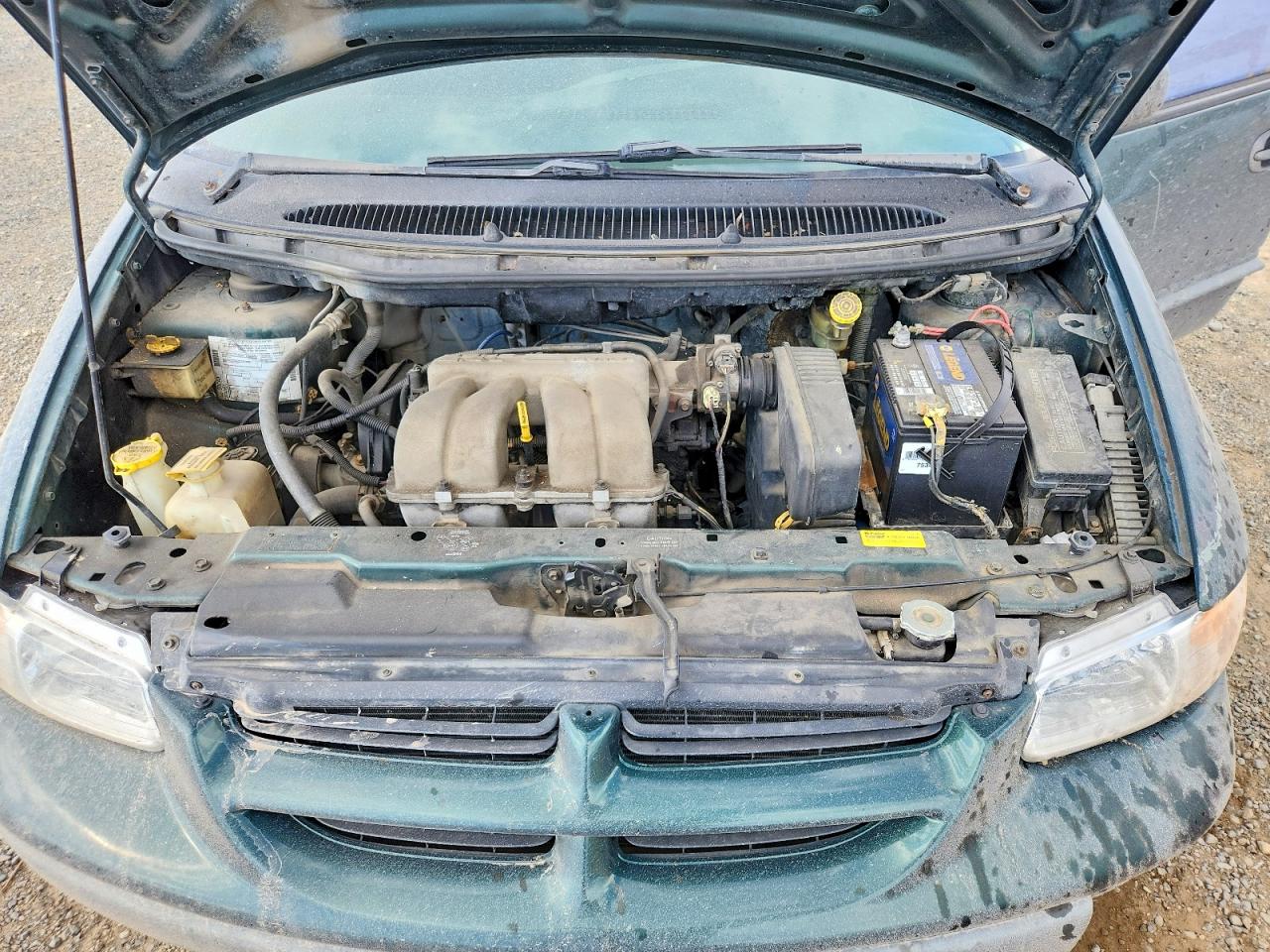 1999 Dodge Caravan Green vin: 2B4FP25B5XR374371