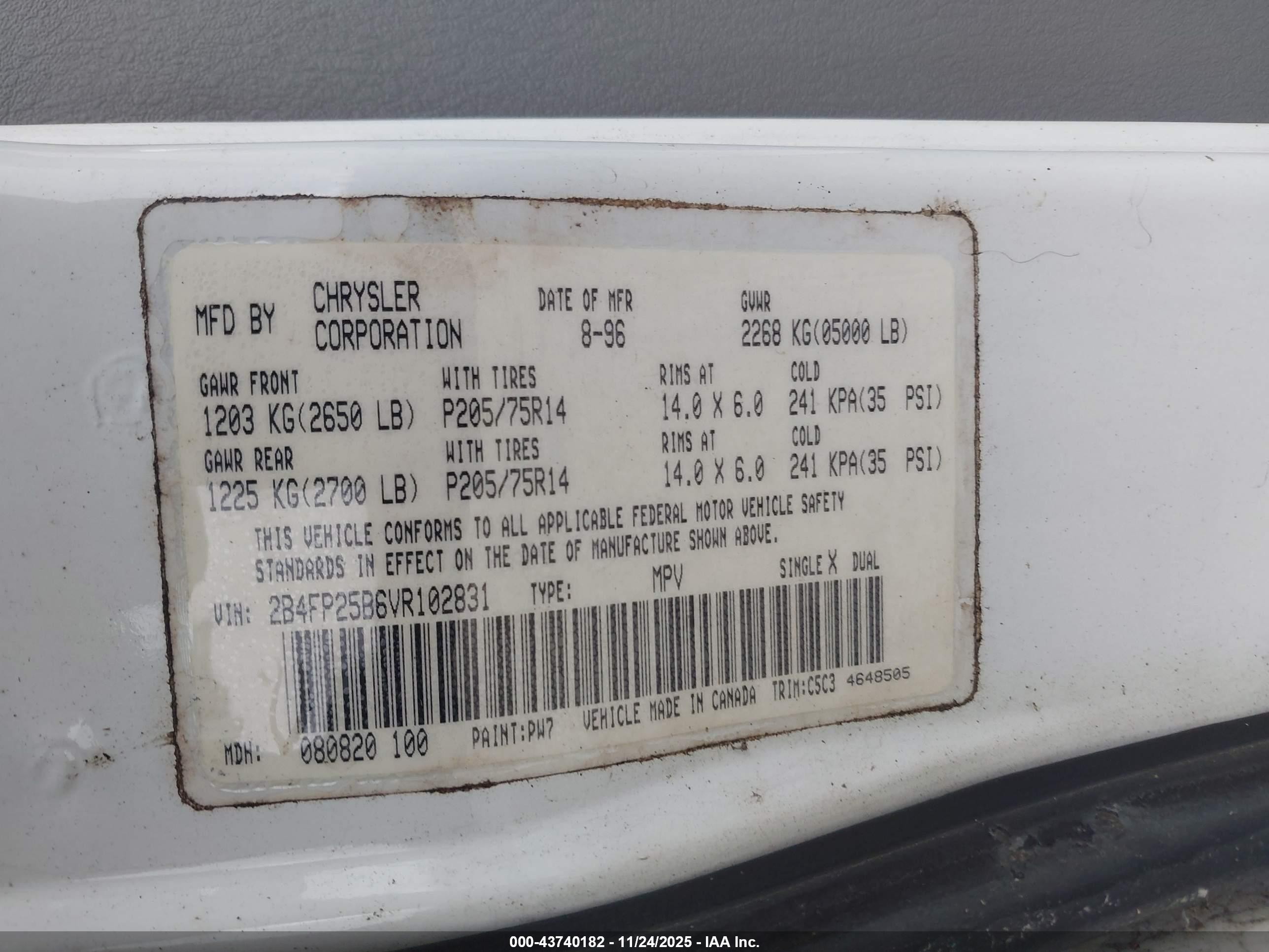 1997 Dodge Caravan   White vin: 2B4FP25B6VR102831