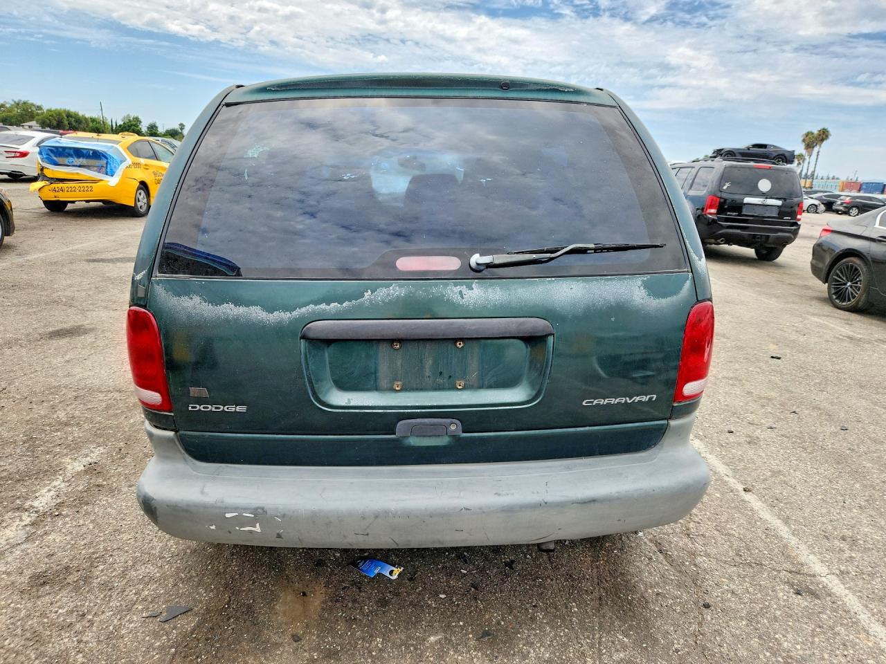1998 Dodge Caravan Green vin: 2B4FP25B6WR764782
