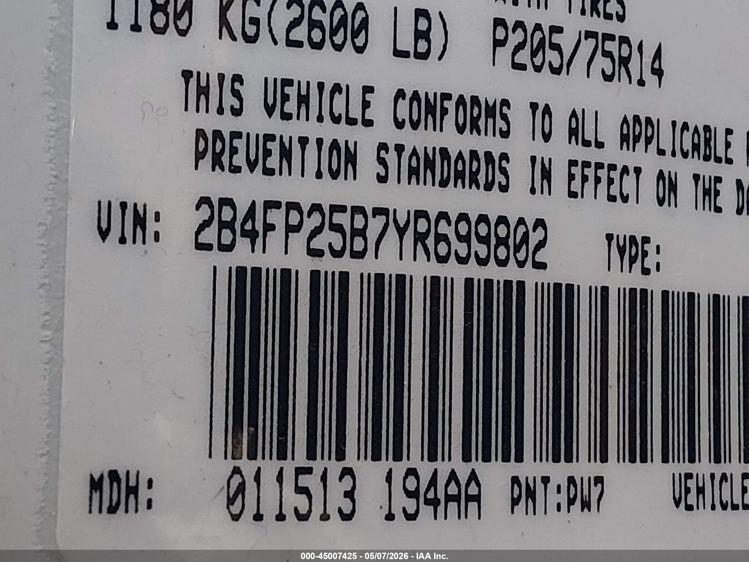 2000 Dodge Caravan   White vin: 2B4FP25B7YR699802