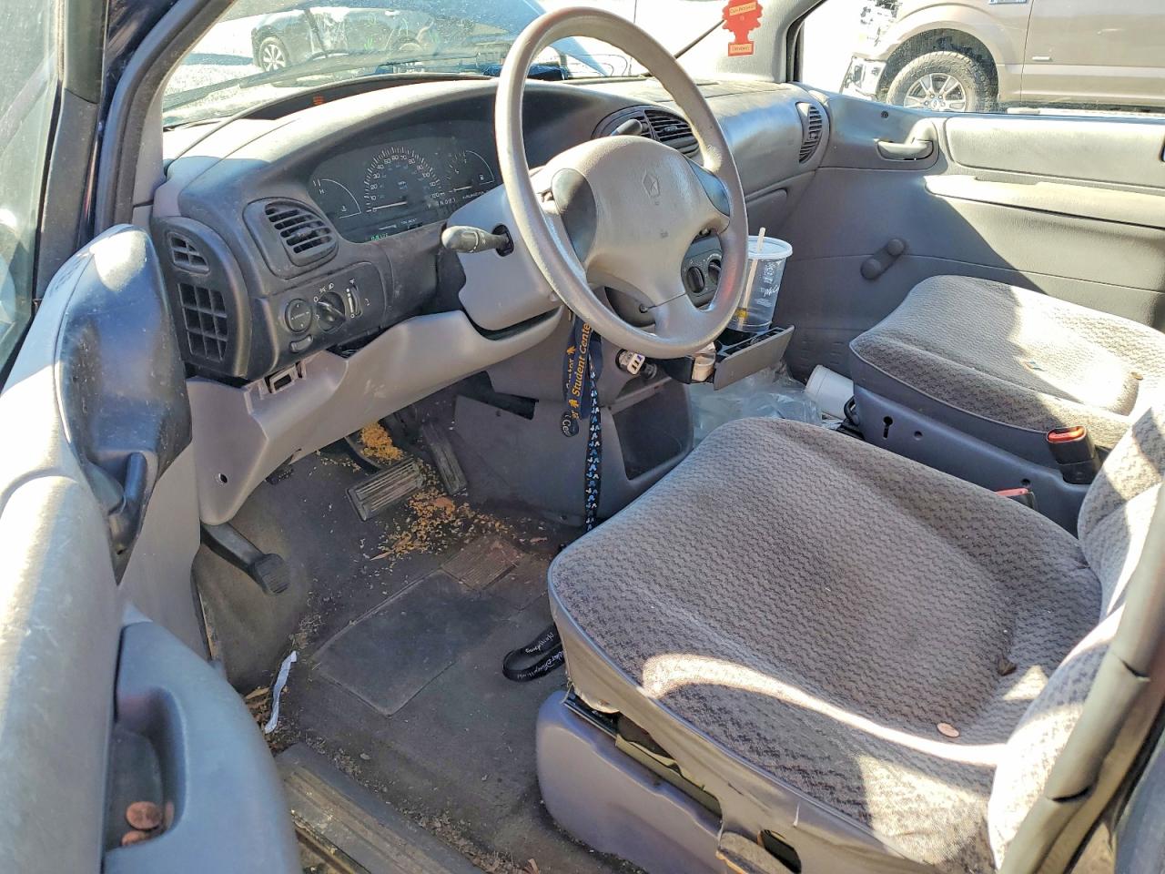 1999 Dodge Caravan Blue vin: 2B4FP25B9XR133820