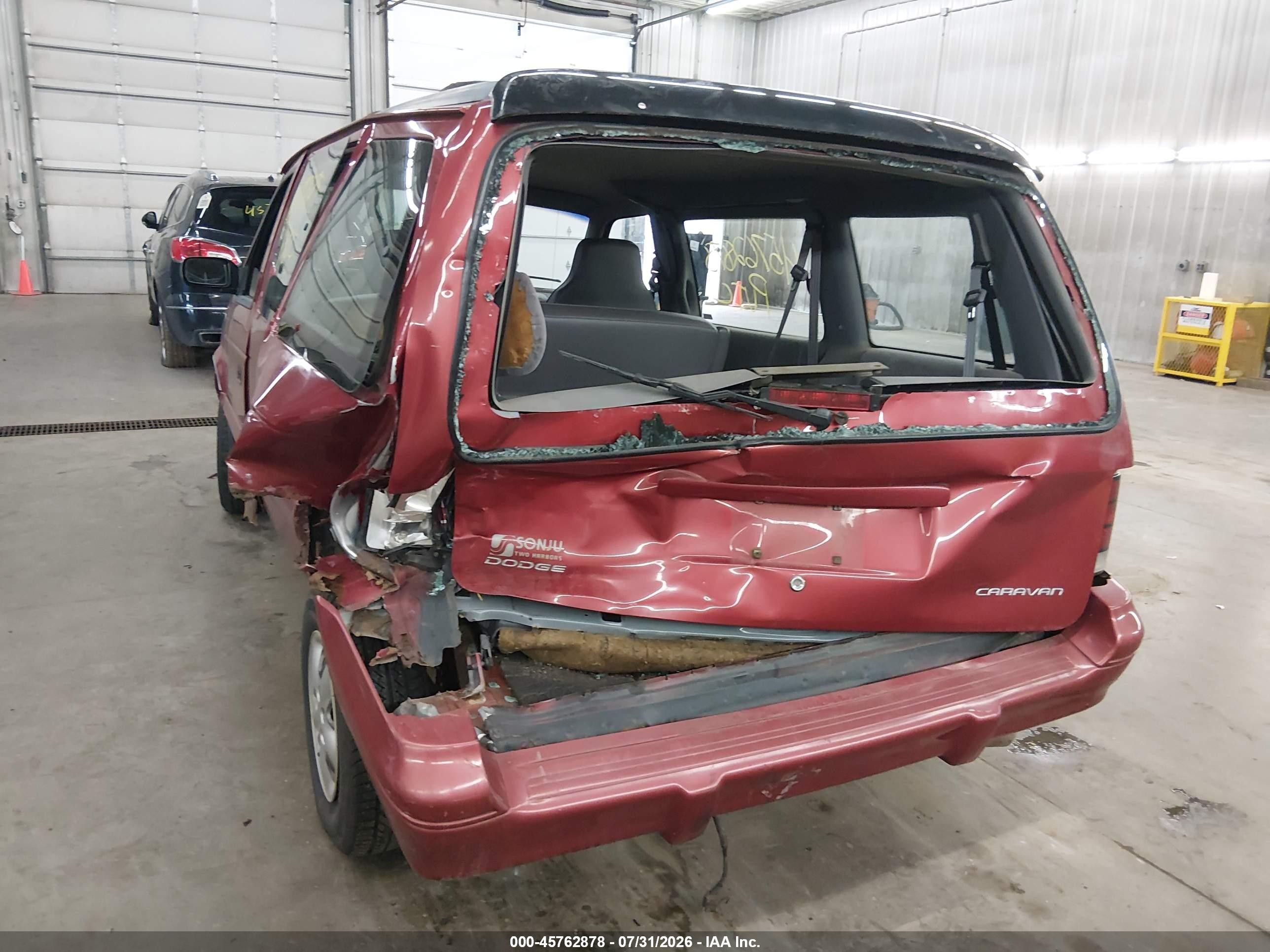 1994 Dodge Caravan   Red vin: 2B4GH2533RR799696