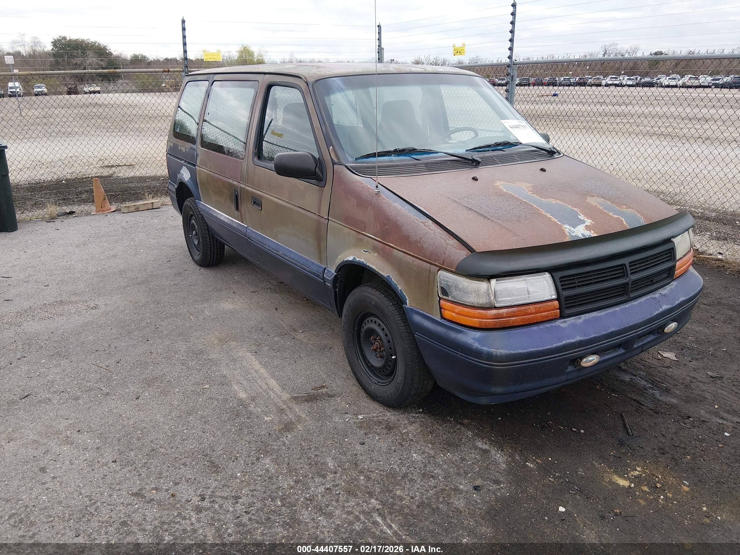 1995 Dodge Caravan   Blue vin: 2B4GH2535SR209326