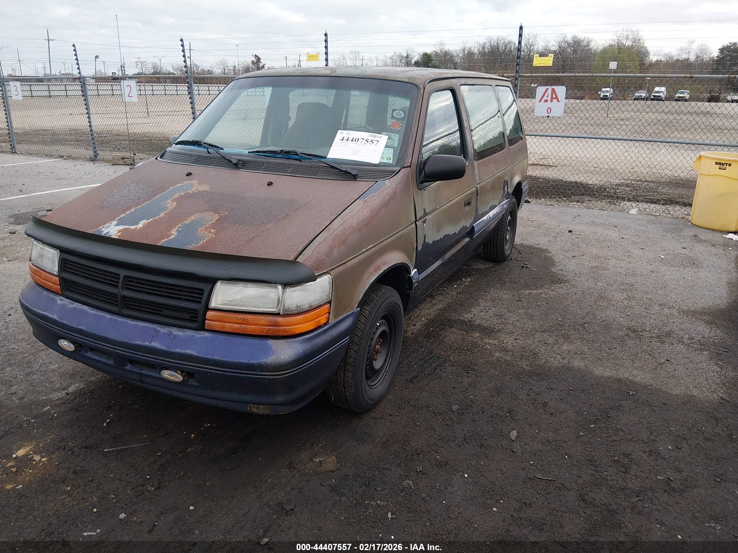 1995 Dodge Caravan   Blue vin: 2B4GH2535SR209326