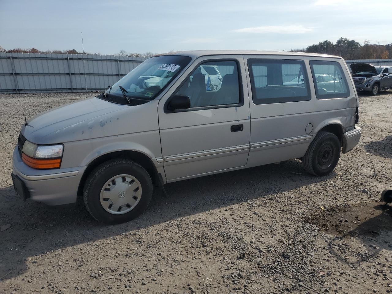 1992 Dodge Caravan Silver vin: 2B4GH25K3NR776100