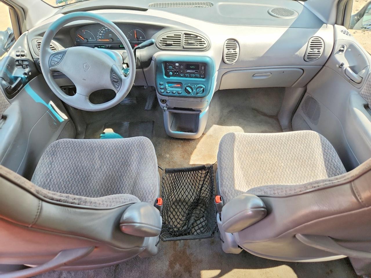 2000 Dodge Caravan Blue vin: 2B4GP2530YR737559