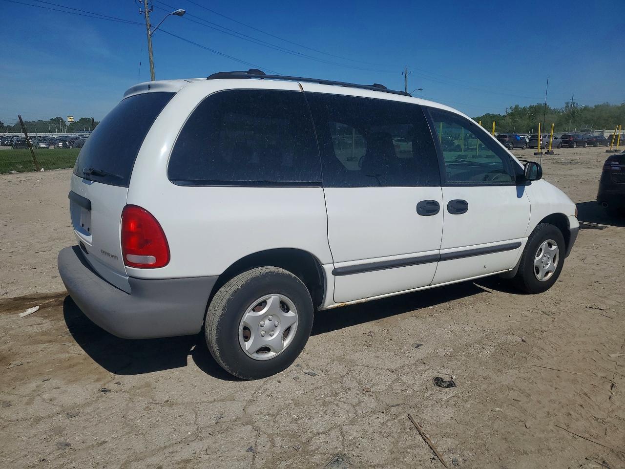 2000 Dodge Caravan Белый vin: 2B4GP2539YR895687