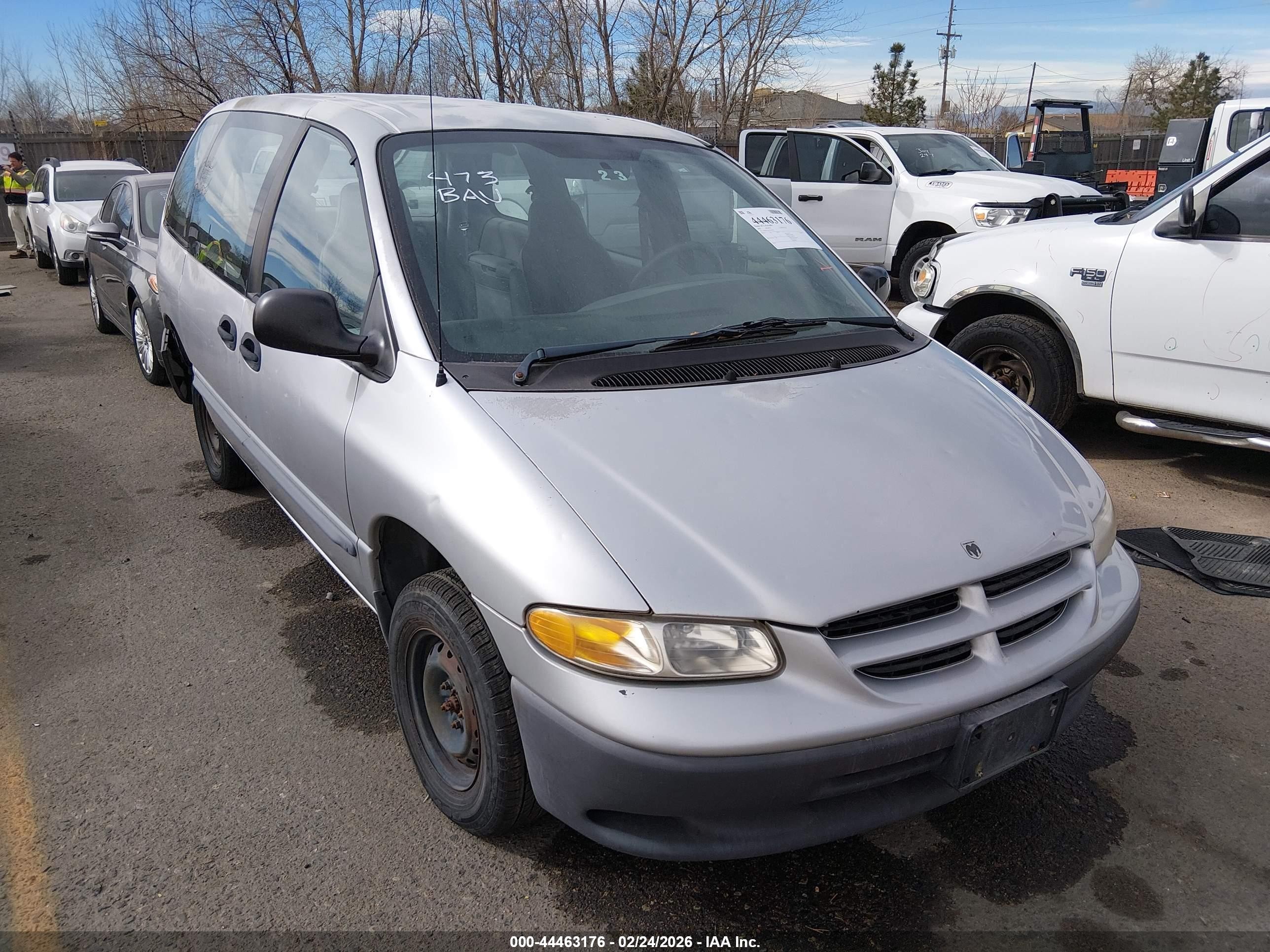 2B4GP25G5YR759513