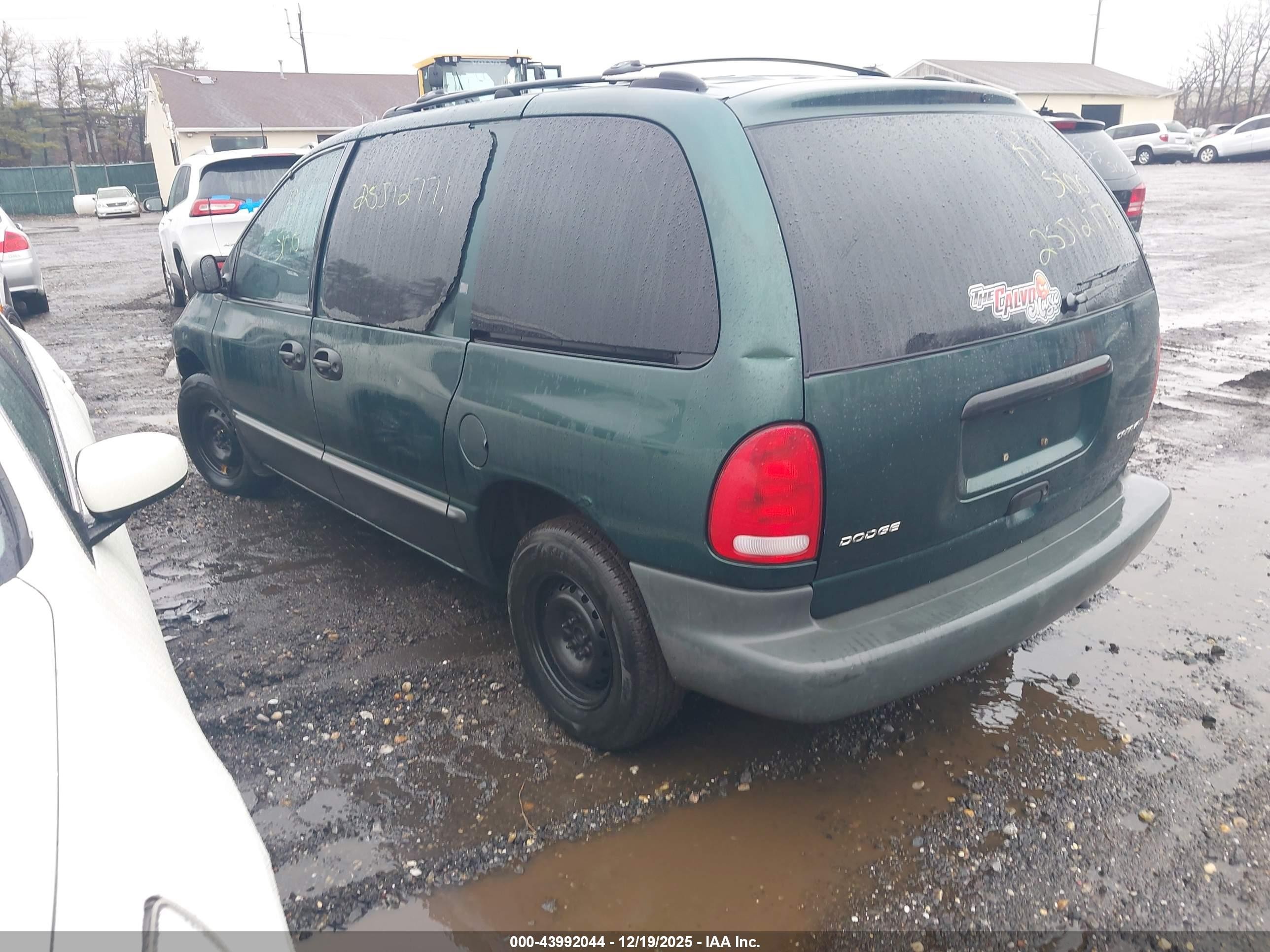 1999 Dodge Caravan   Green vin: 2B4GP25R3XR454771