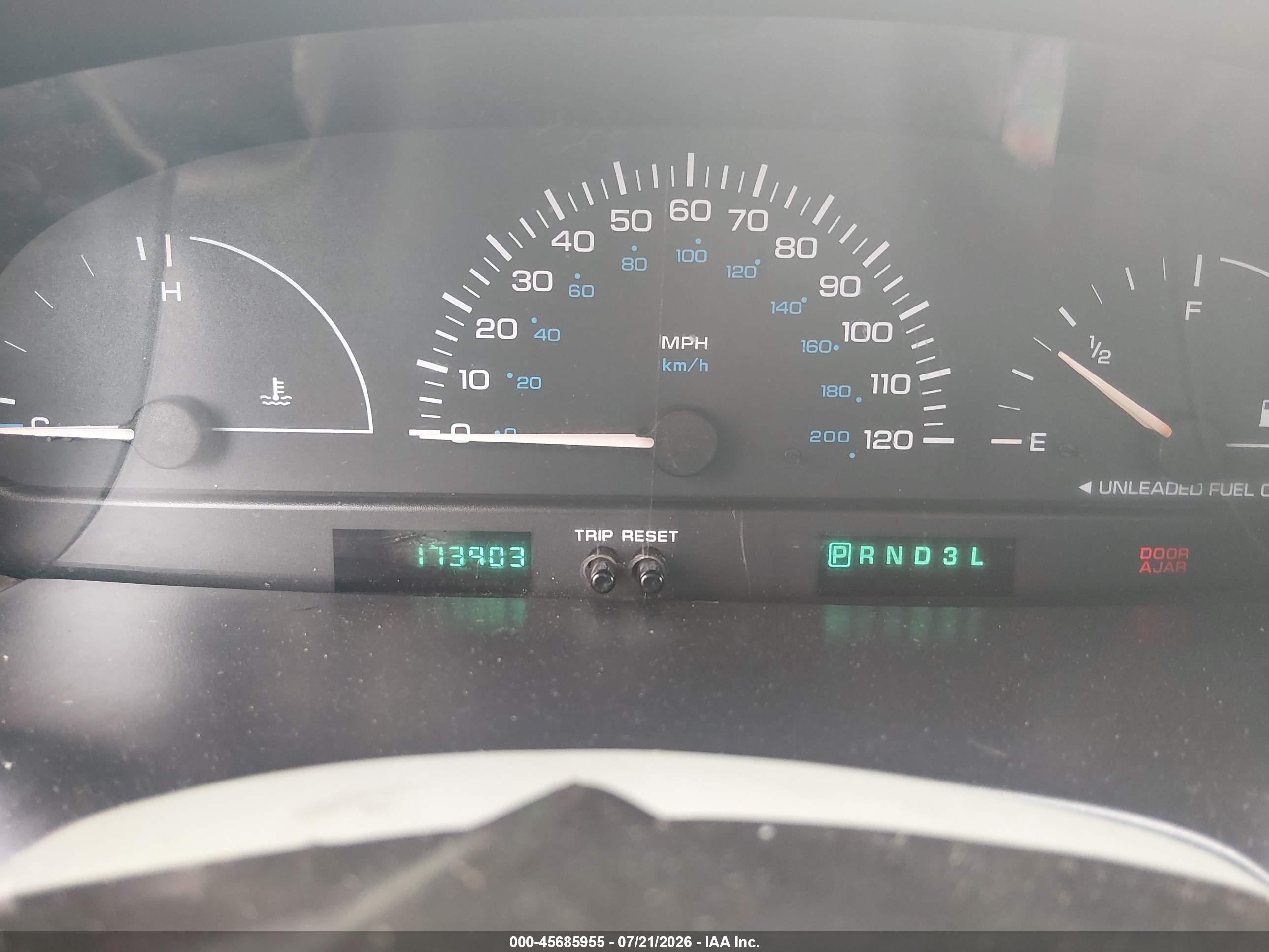 1998 Dodge Caravan   Green vin: 2B4GP25RXWR555854