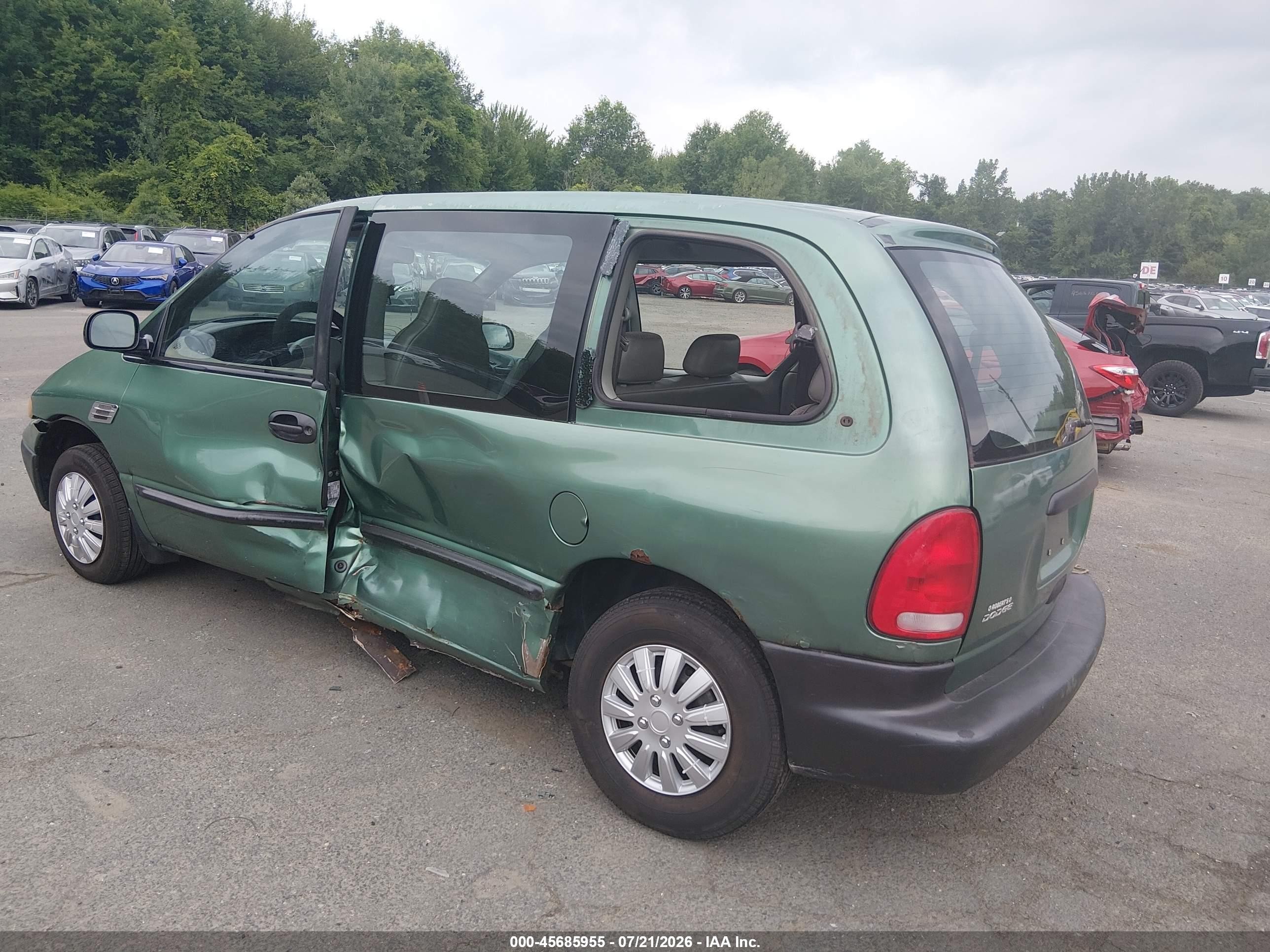 1998 Dodge Caravan   Green vin: 2B4GP25RXWR555854