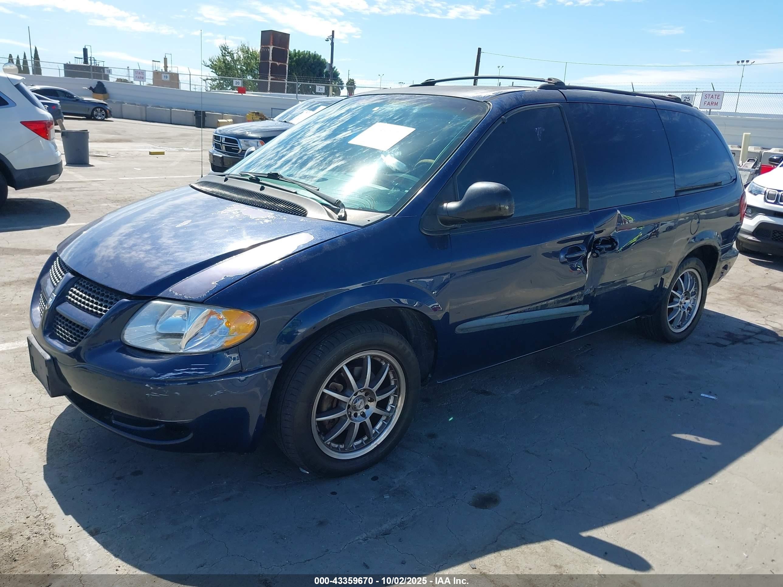 2001 Dodge Grand Caravan Sport Blue vin: 2B4GP44301R330067