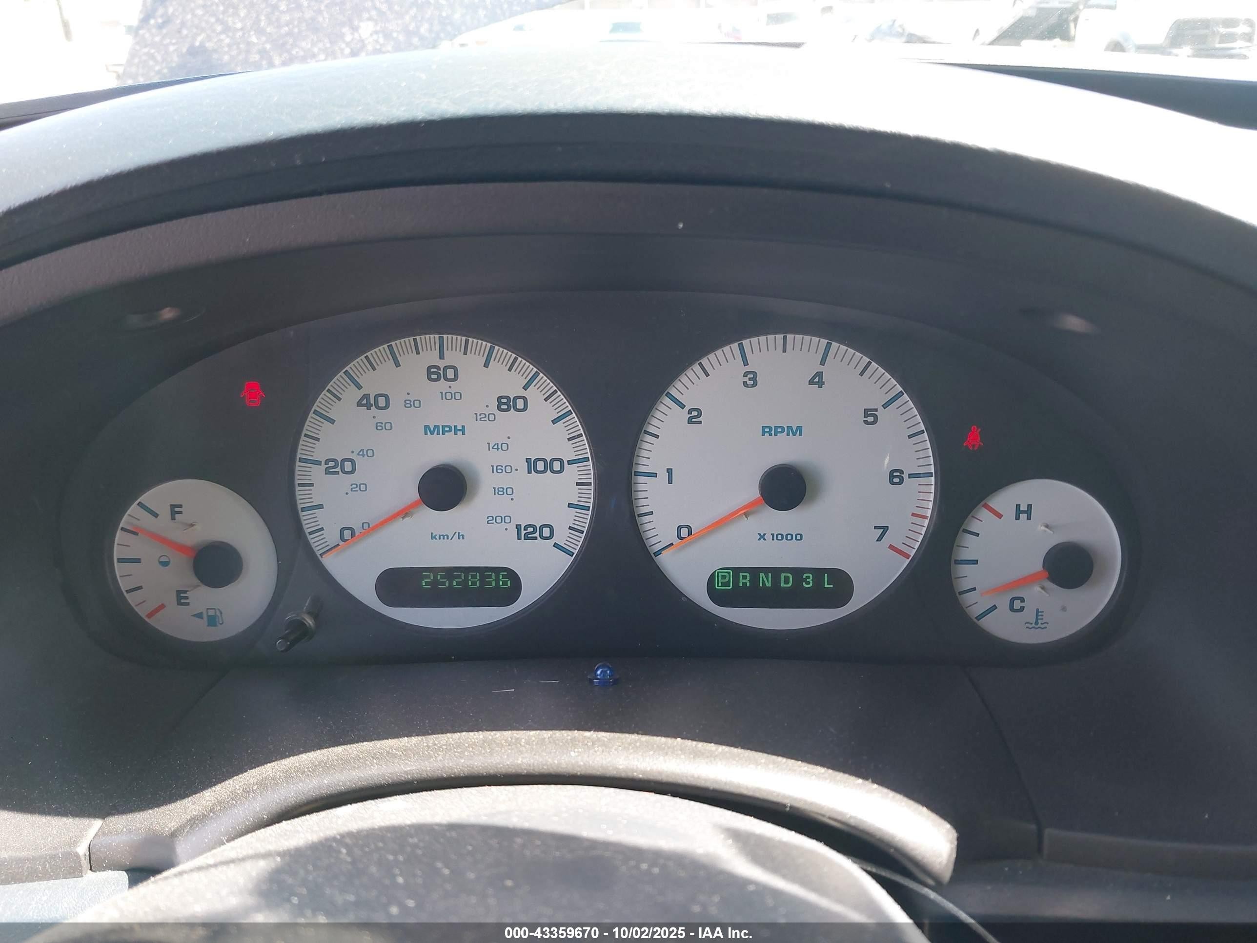 2001 Dodge Grand Caravan Sport Blue vin: 2B4GP44301R330067