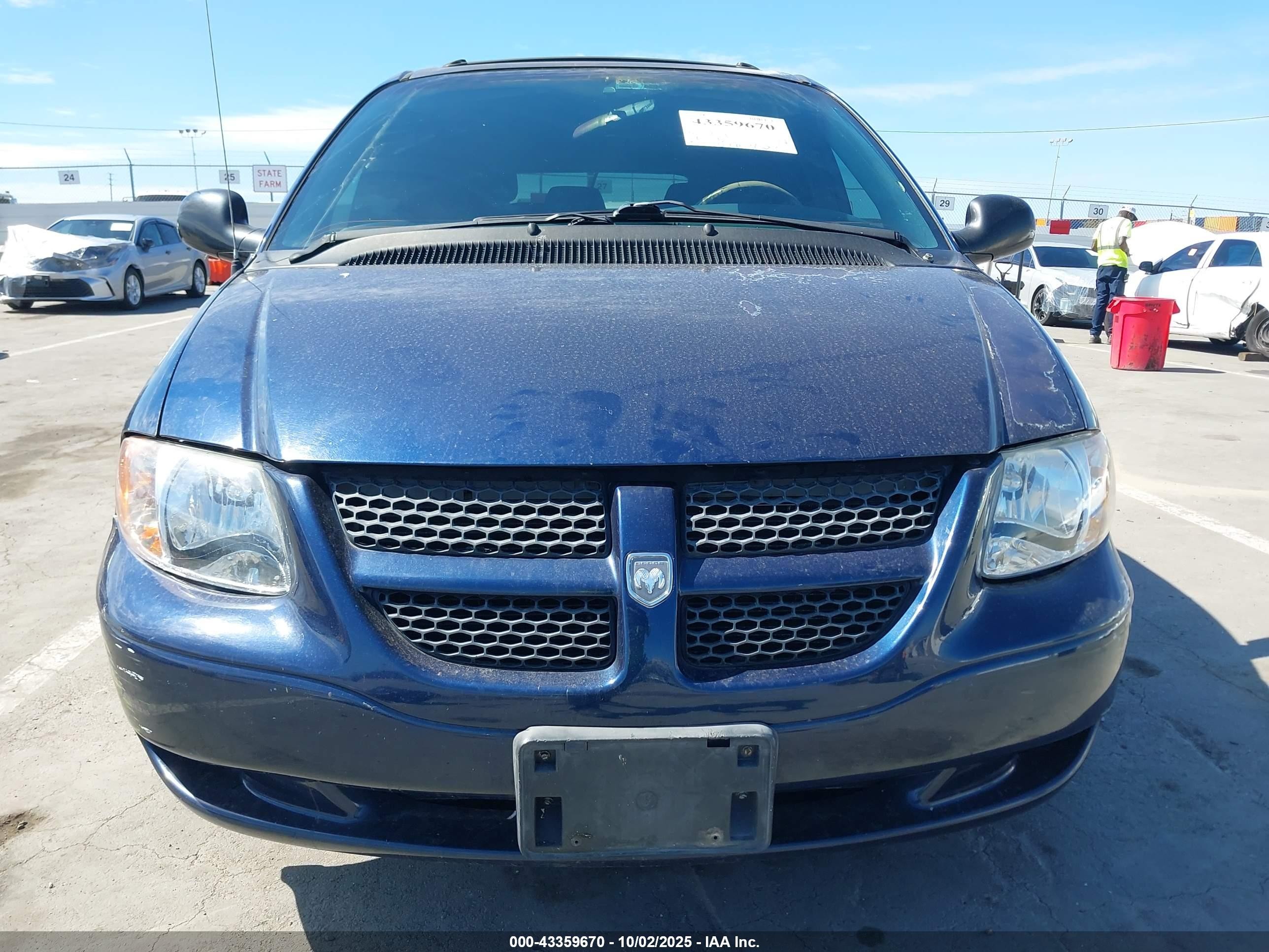 2001 Dodge Grand Caravan Sport Blue vin: 2B4GP44301R330067